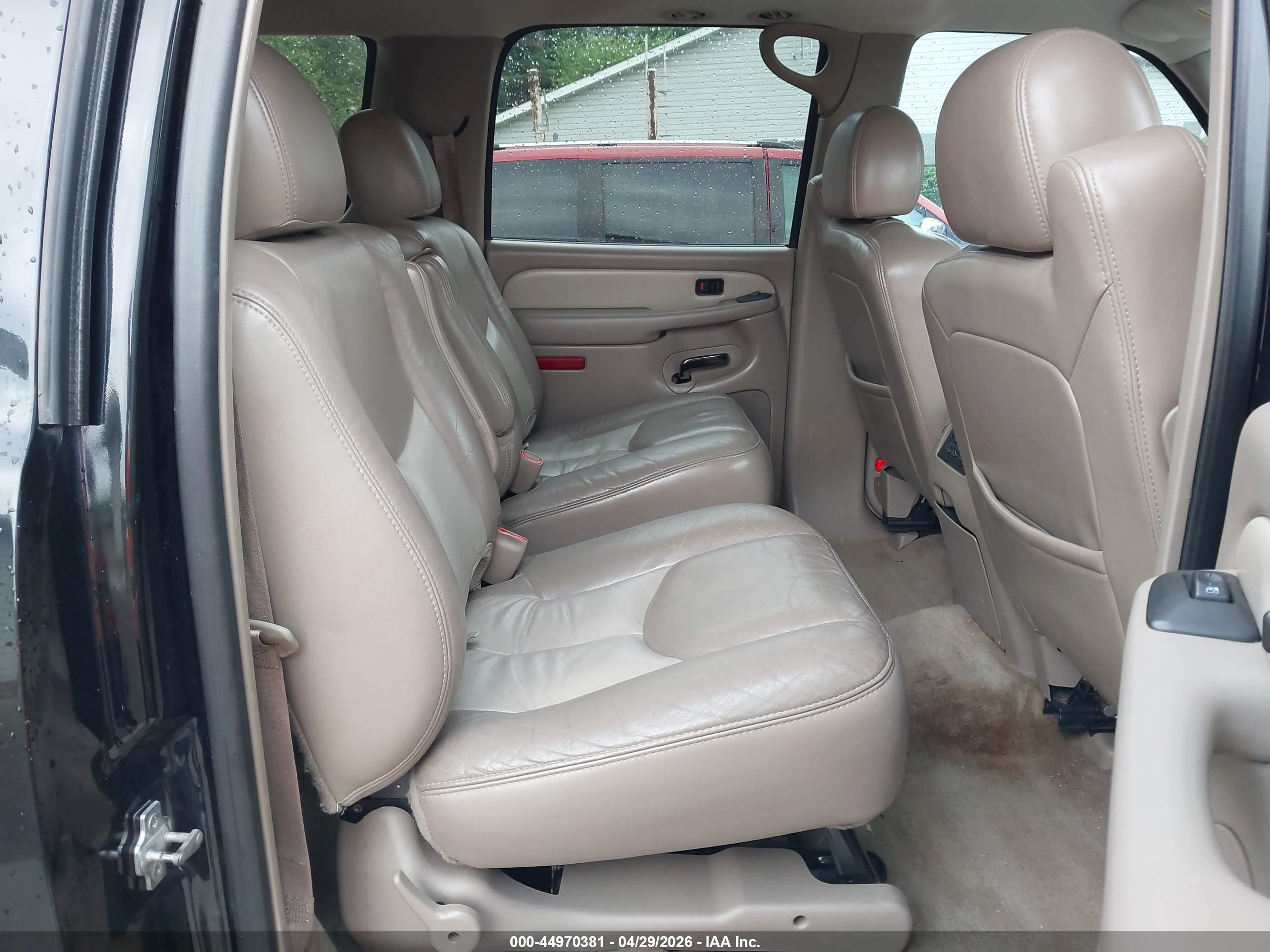 GMC YUKON image 8