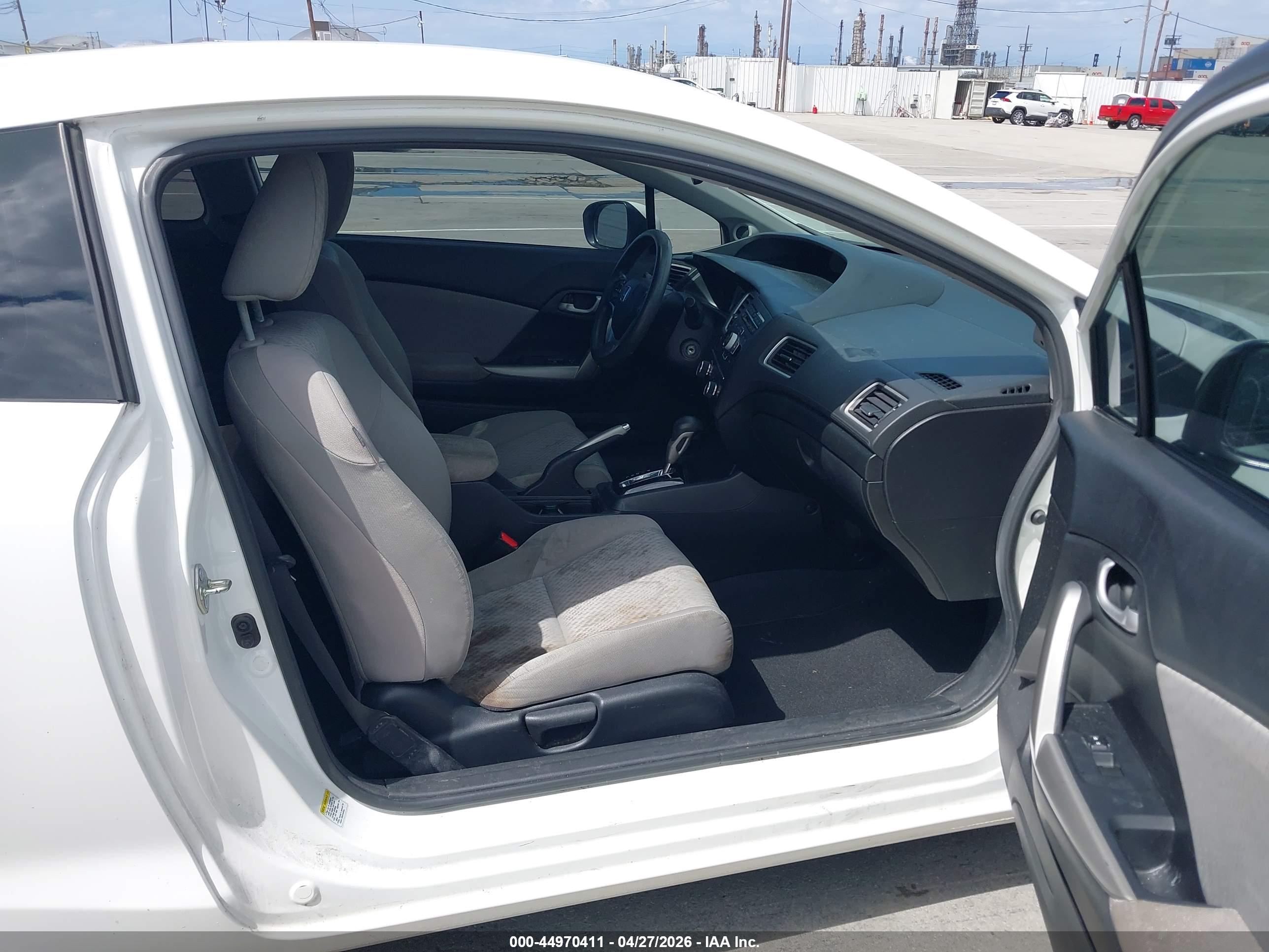 HONDA CIVIC image 5