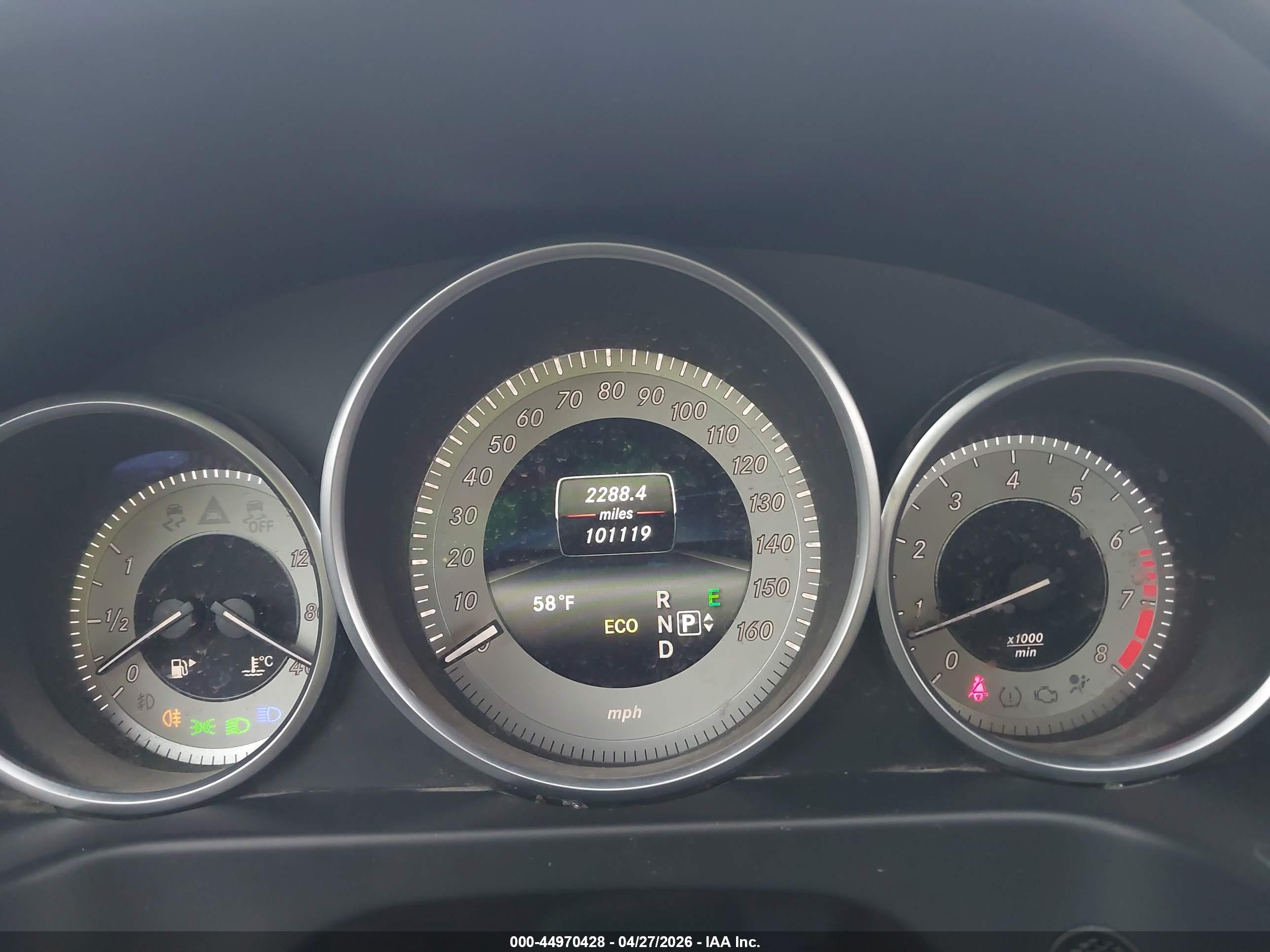 MERCEDES-BENZ E image 7