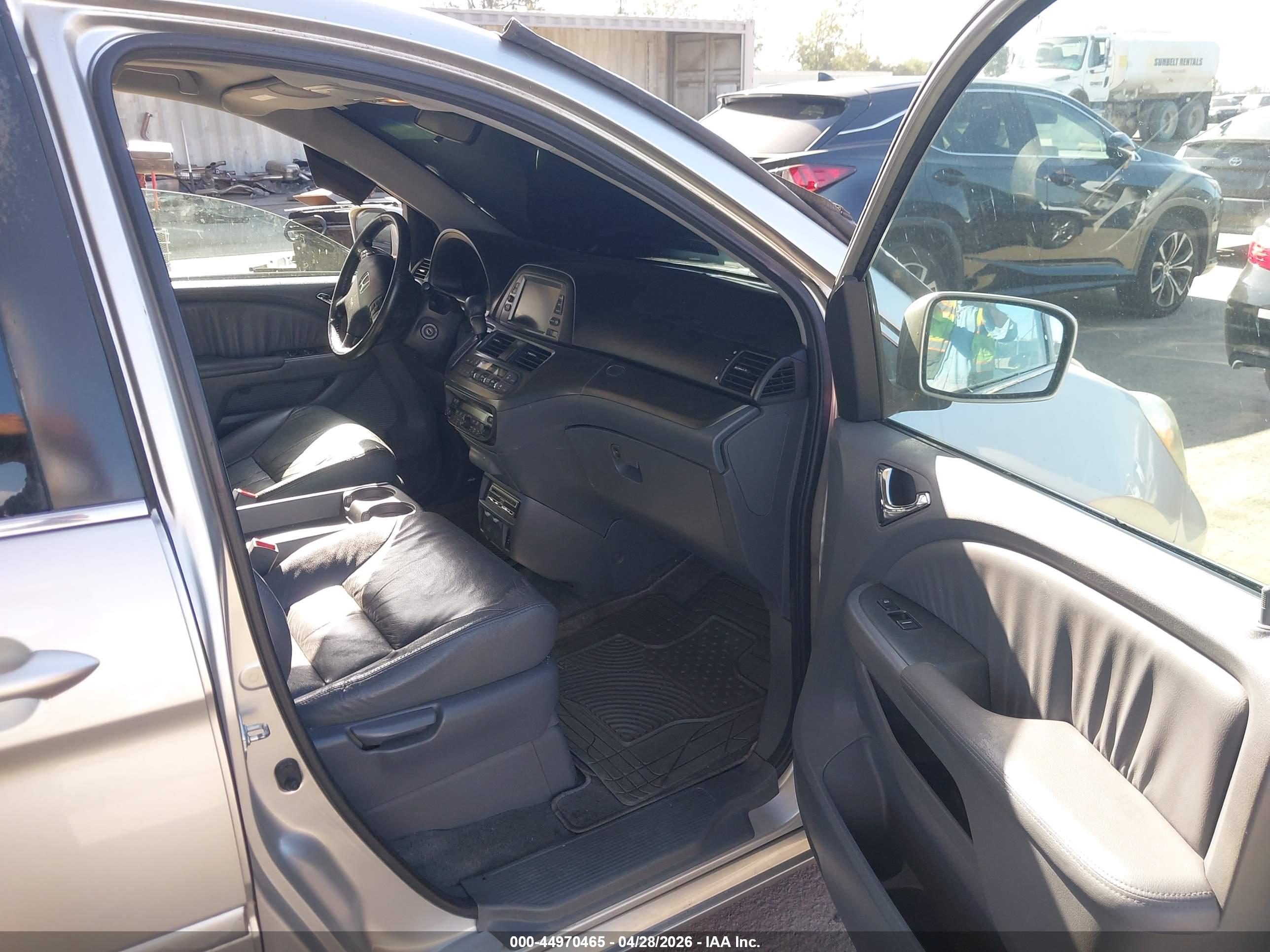 HONDA ODYSSEY image 5