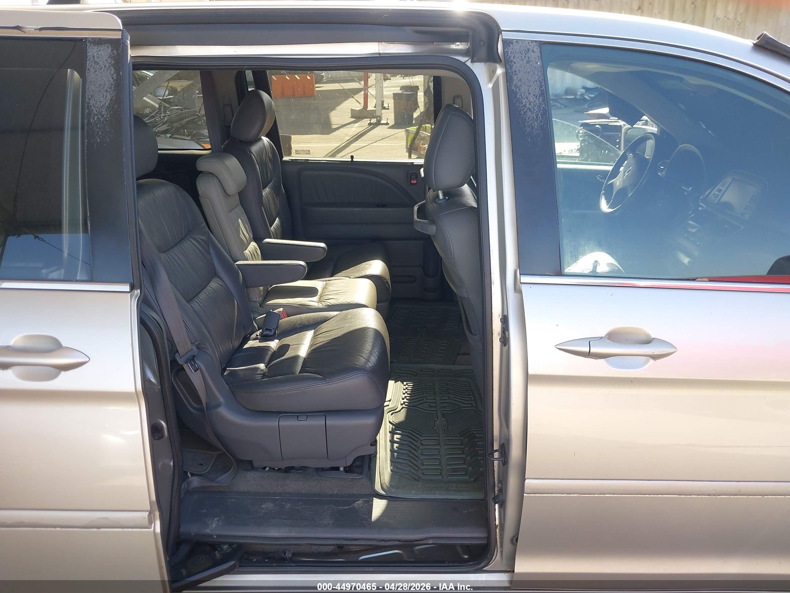 HONDA ODYSSEY image 8