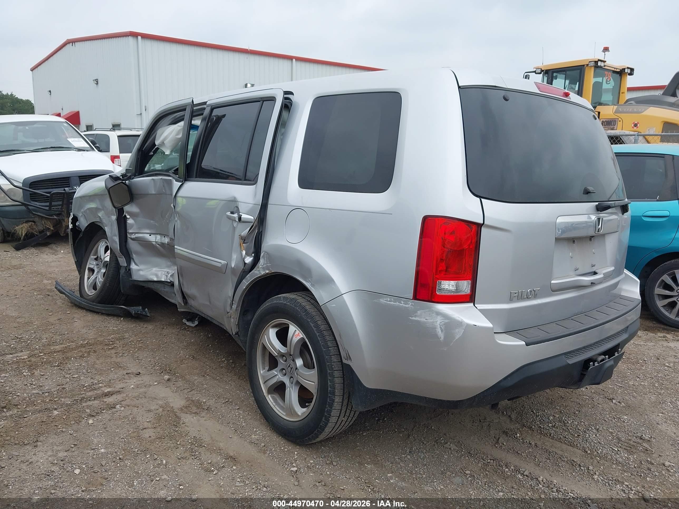 HONDA PILOT image 3