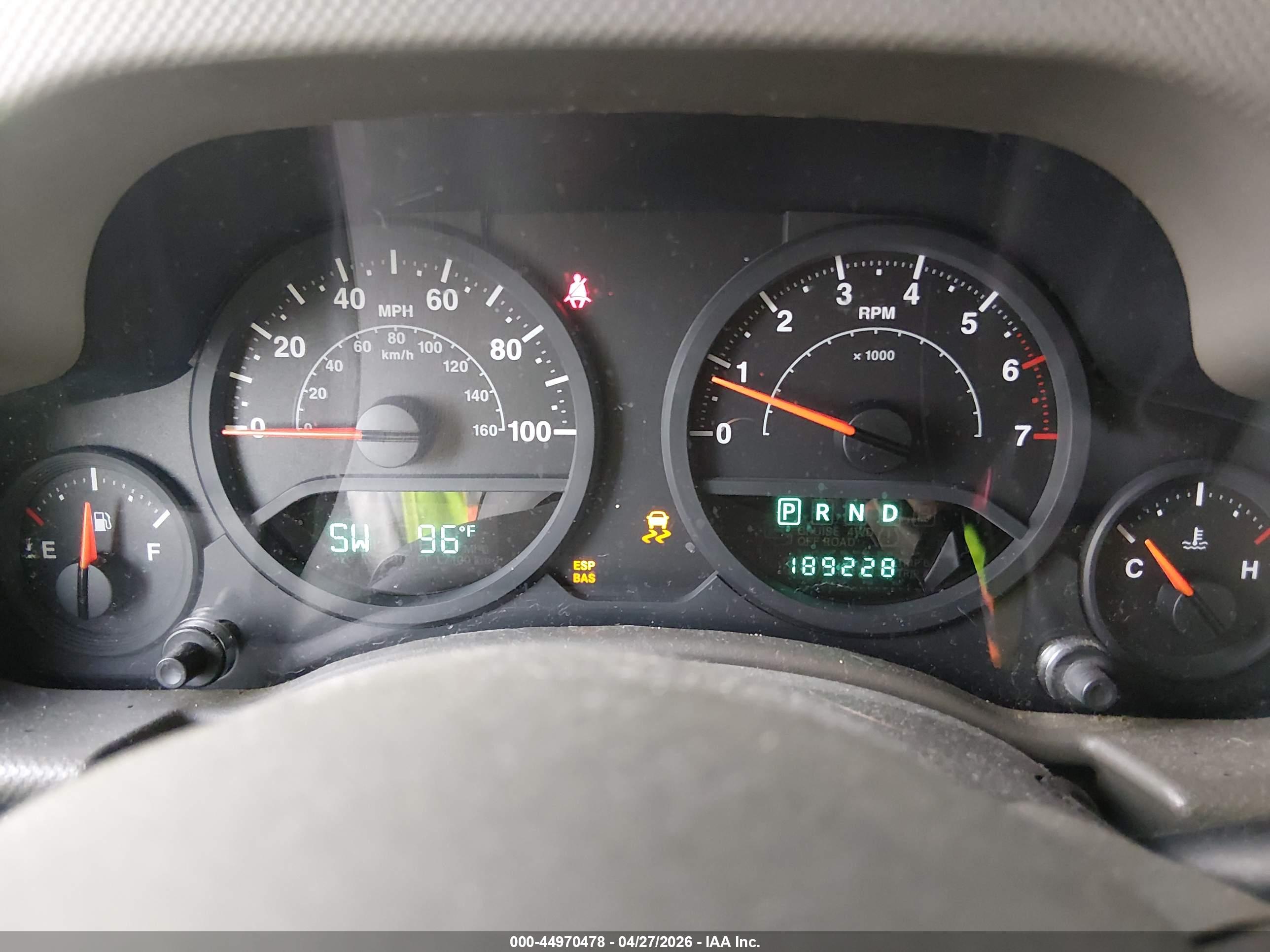 JEEP WRANGLER image 7