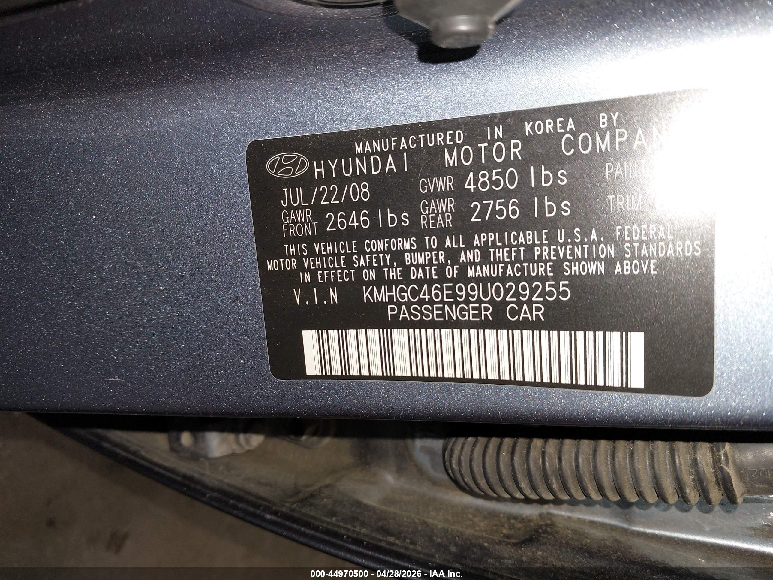 HYUNDAI GENESIS image 9