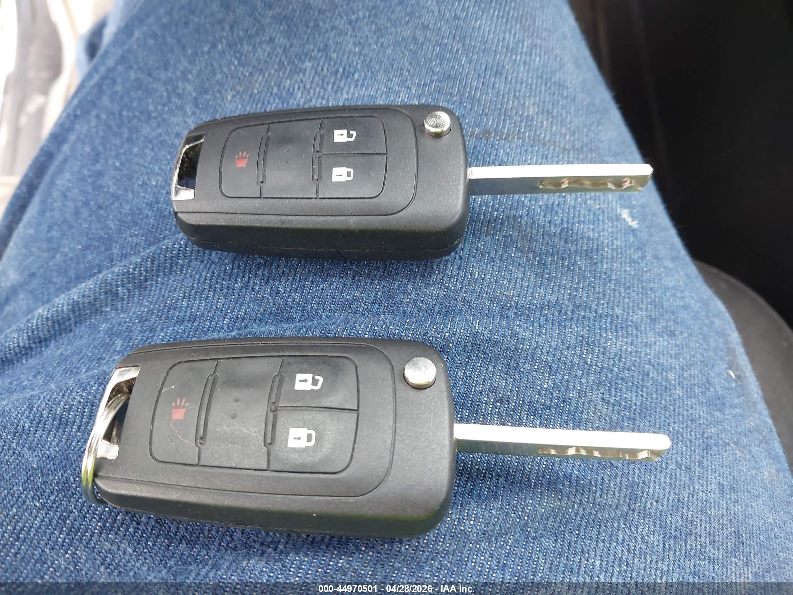 CHEVROLET EQUINOX image 11