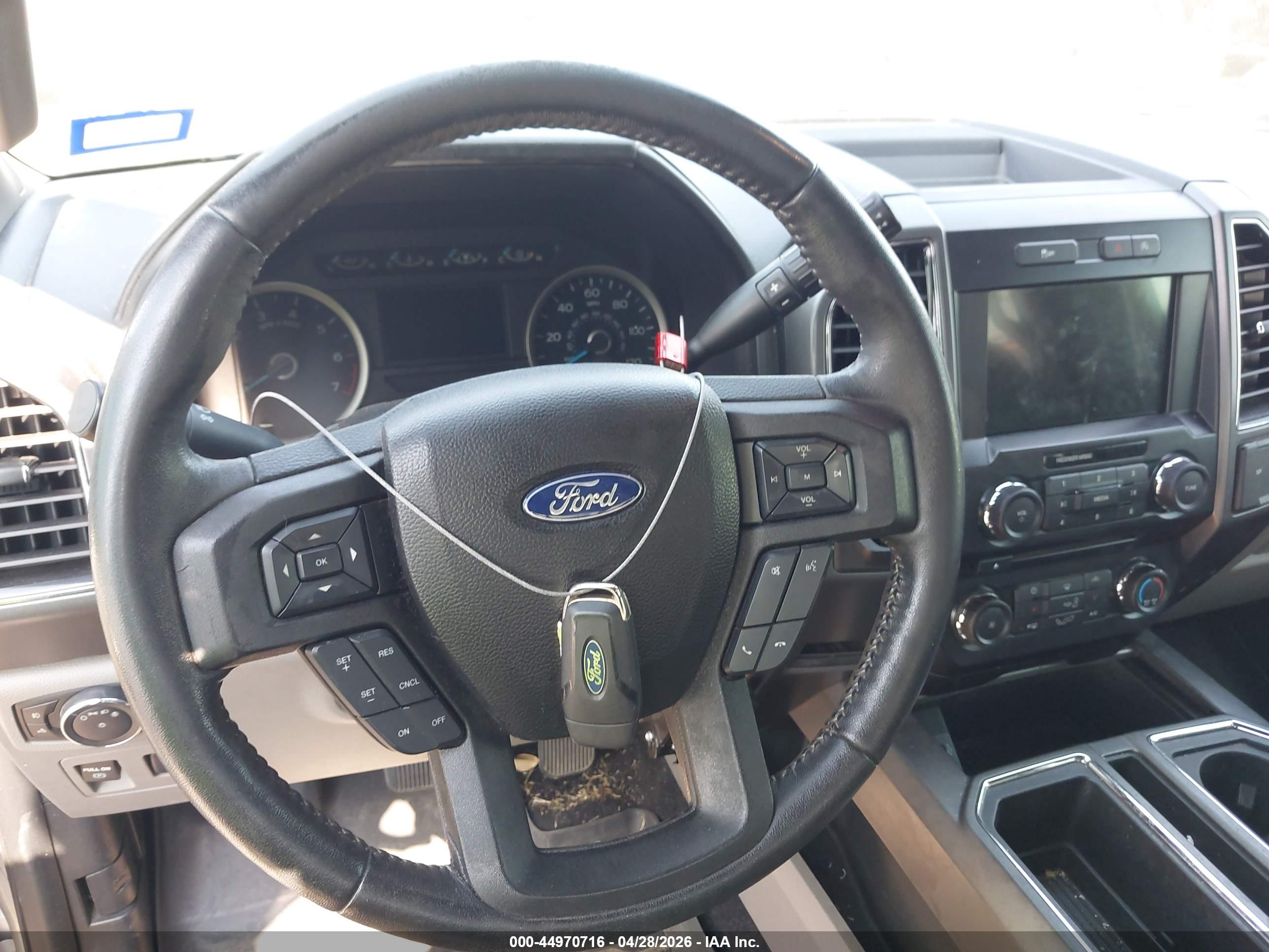 FORD F-150 image 11