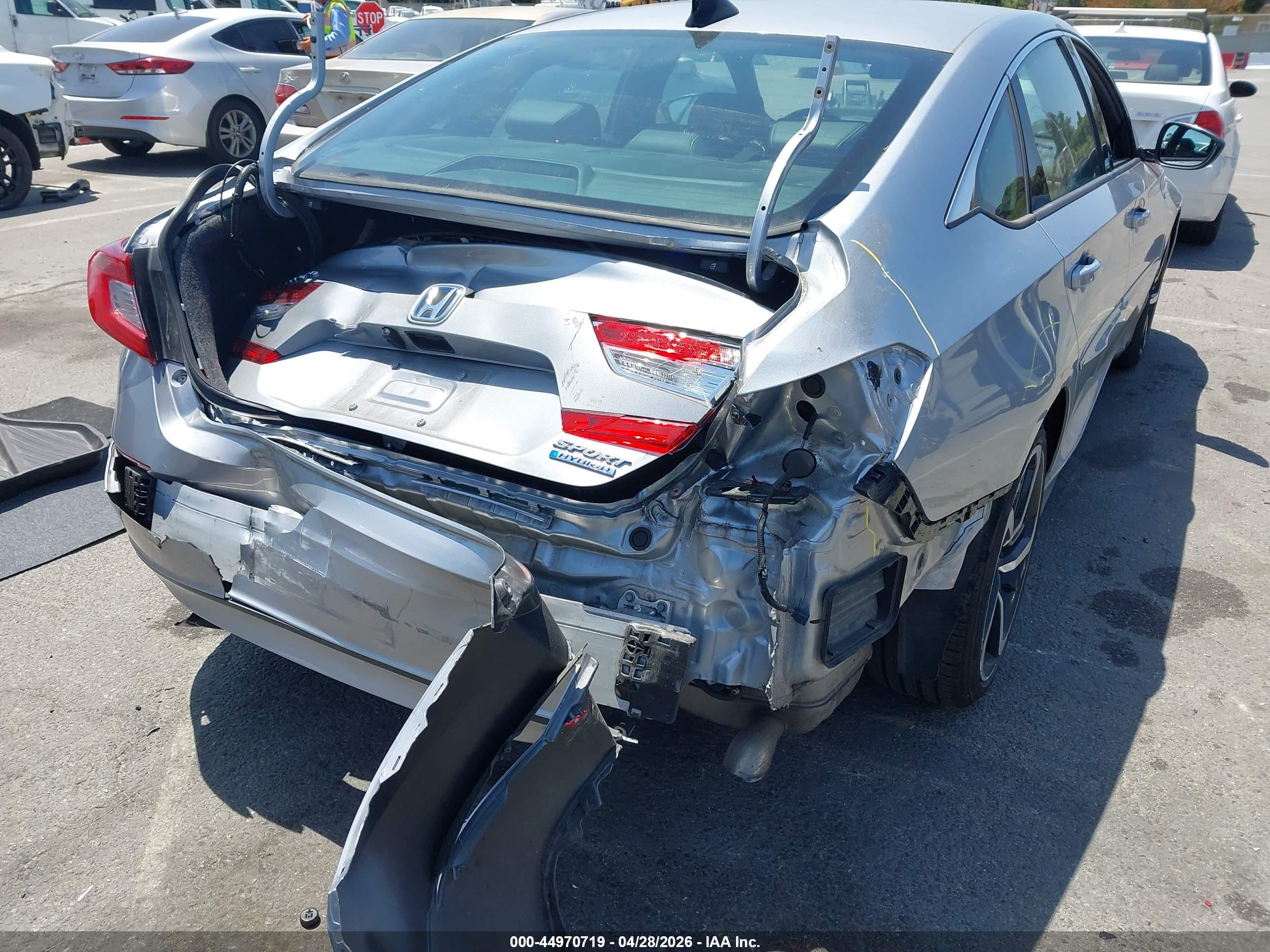HONDA ACCORD image 6