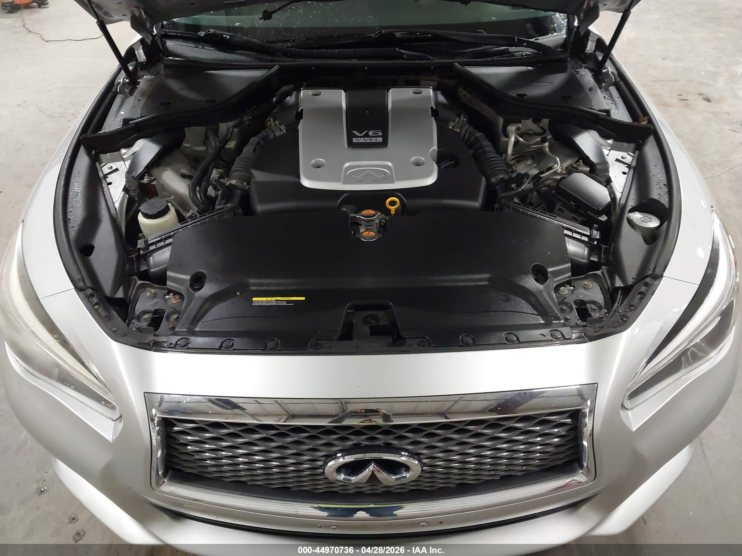 INFINITI Q50 image 10