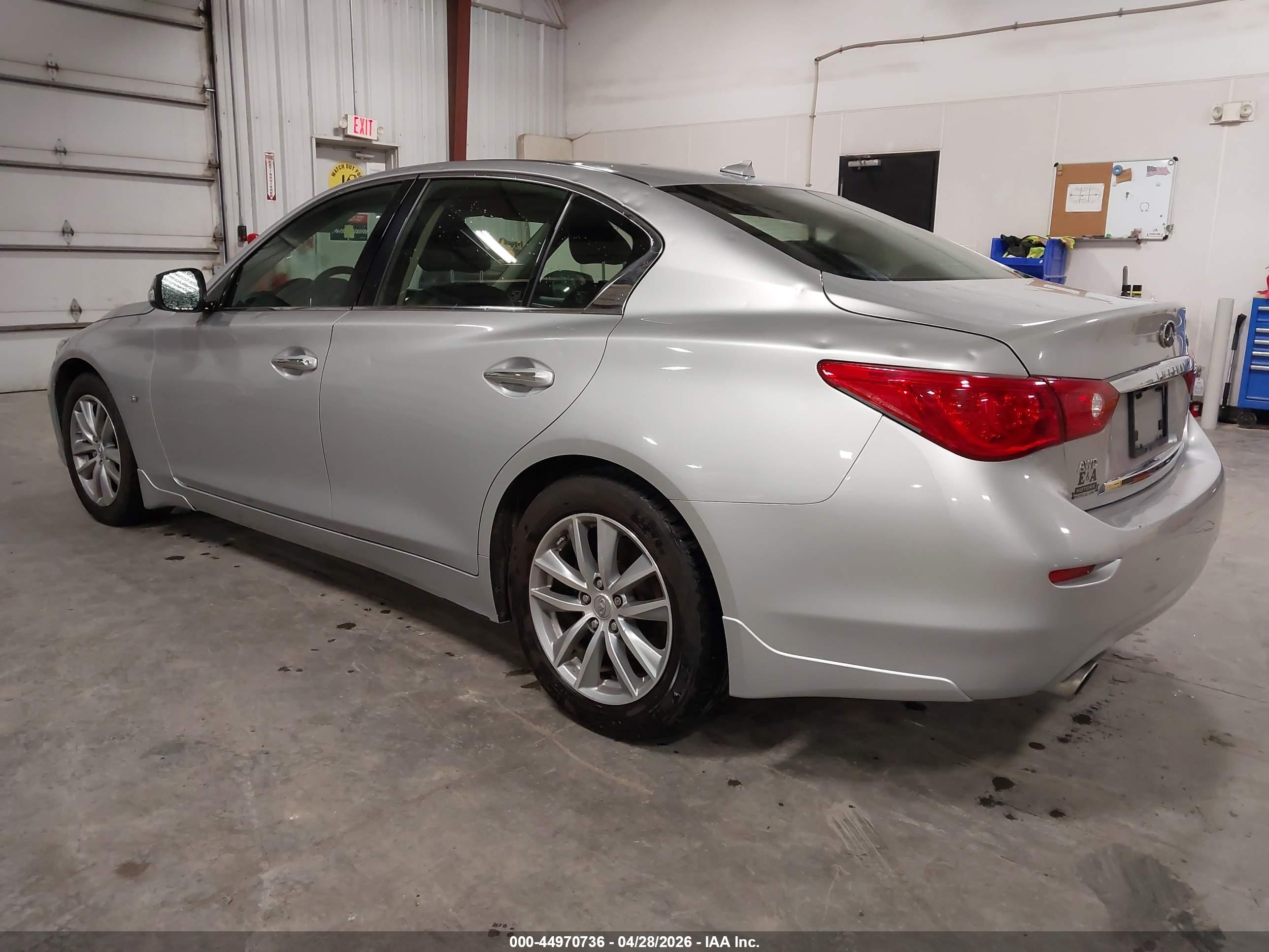 INFINITI Q50 image 3