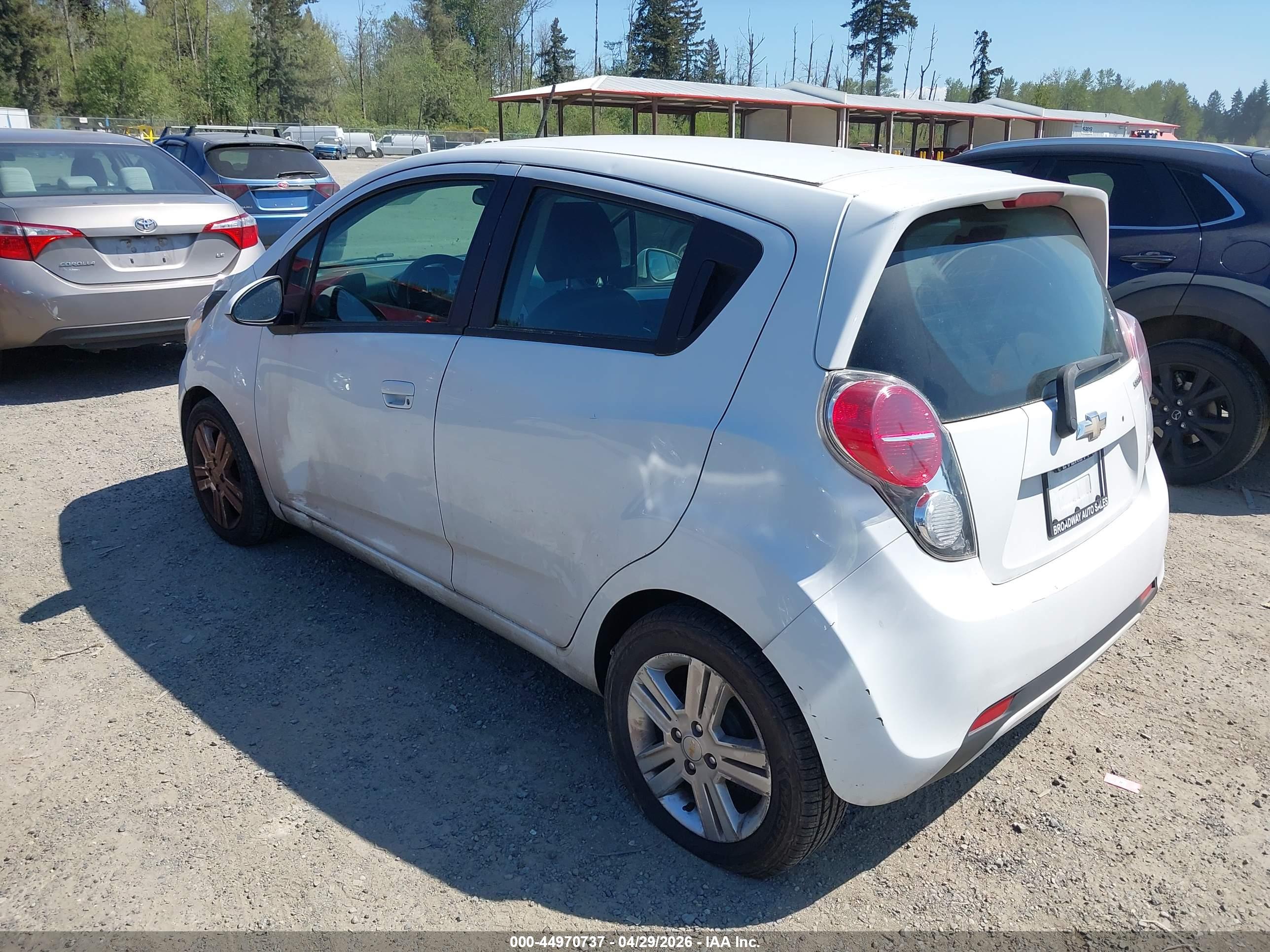 CHEVROLET SPARK image 3