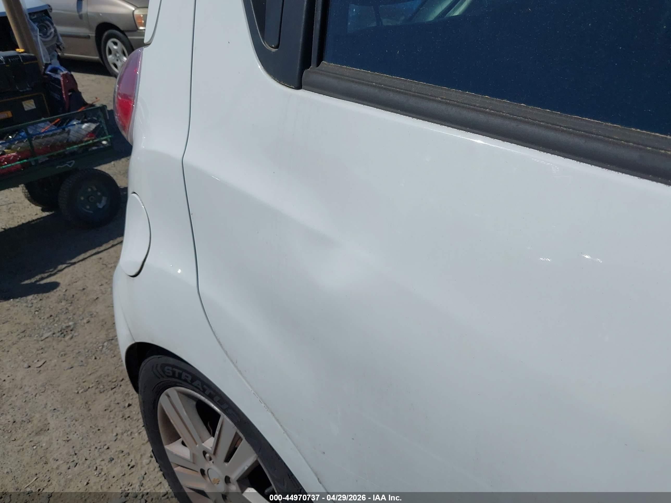 CHEVROLET SPARK image 6
