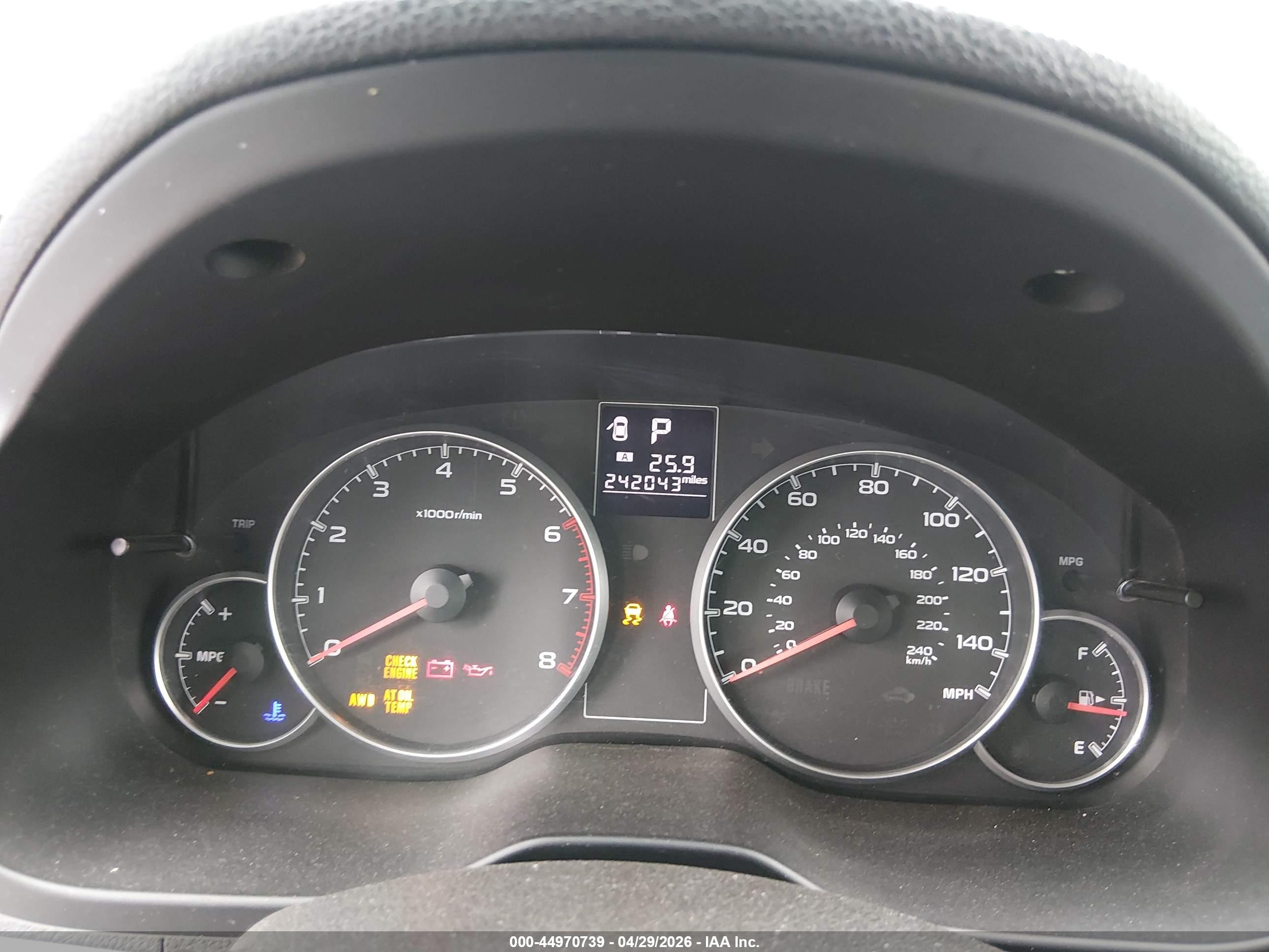 SUBARU OUTBACK image 7
