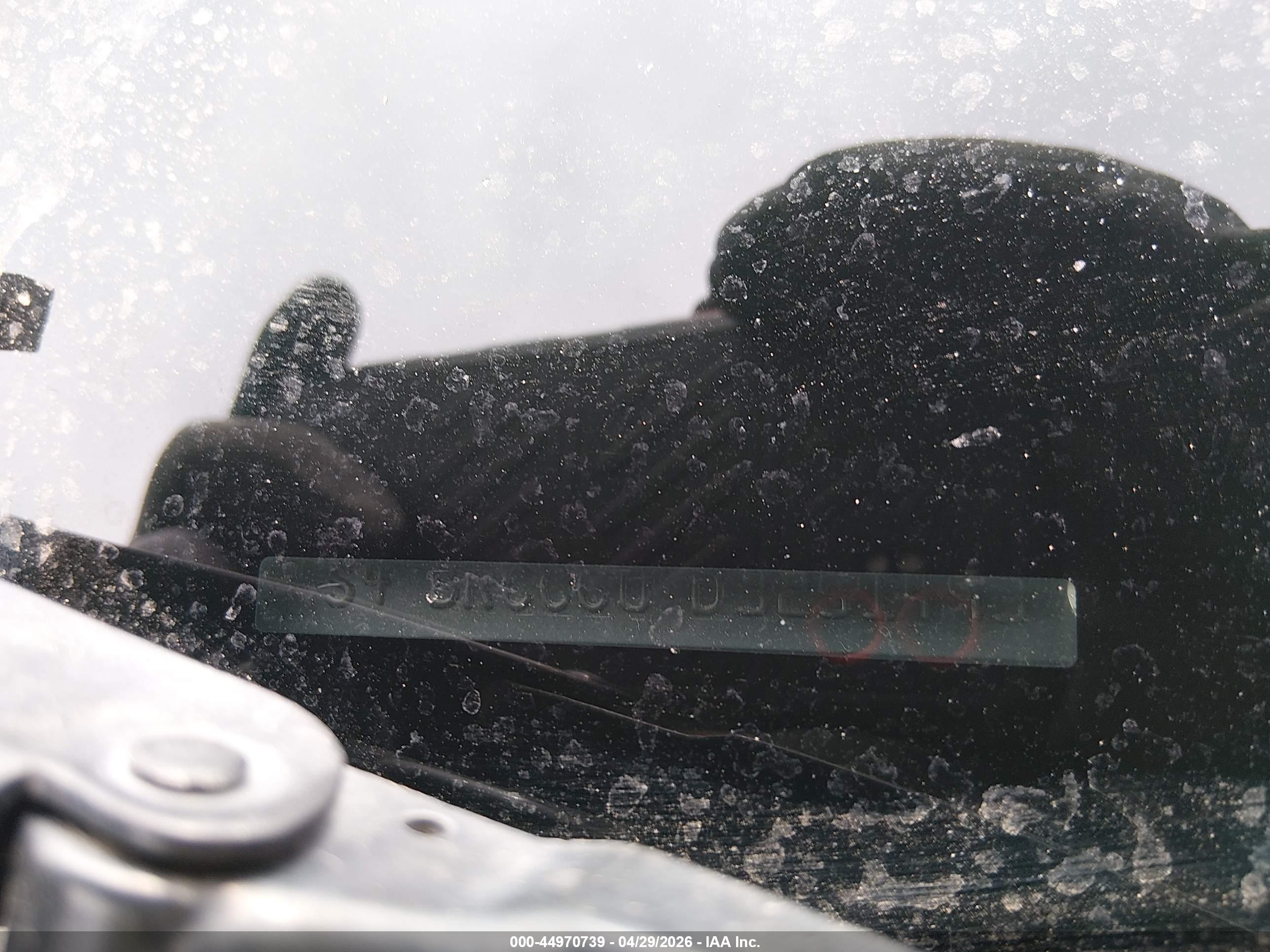 SUBARU OUTBACK image 9