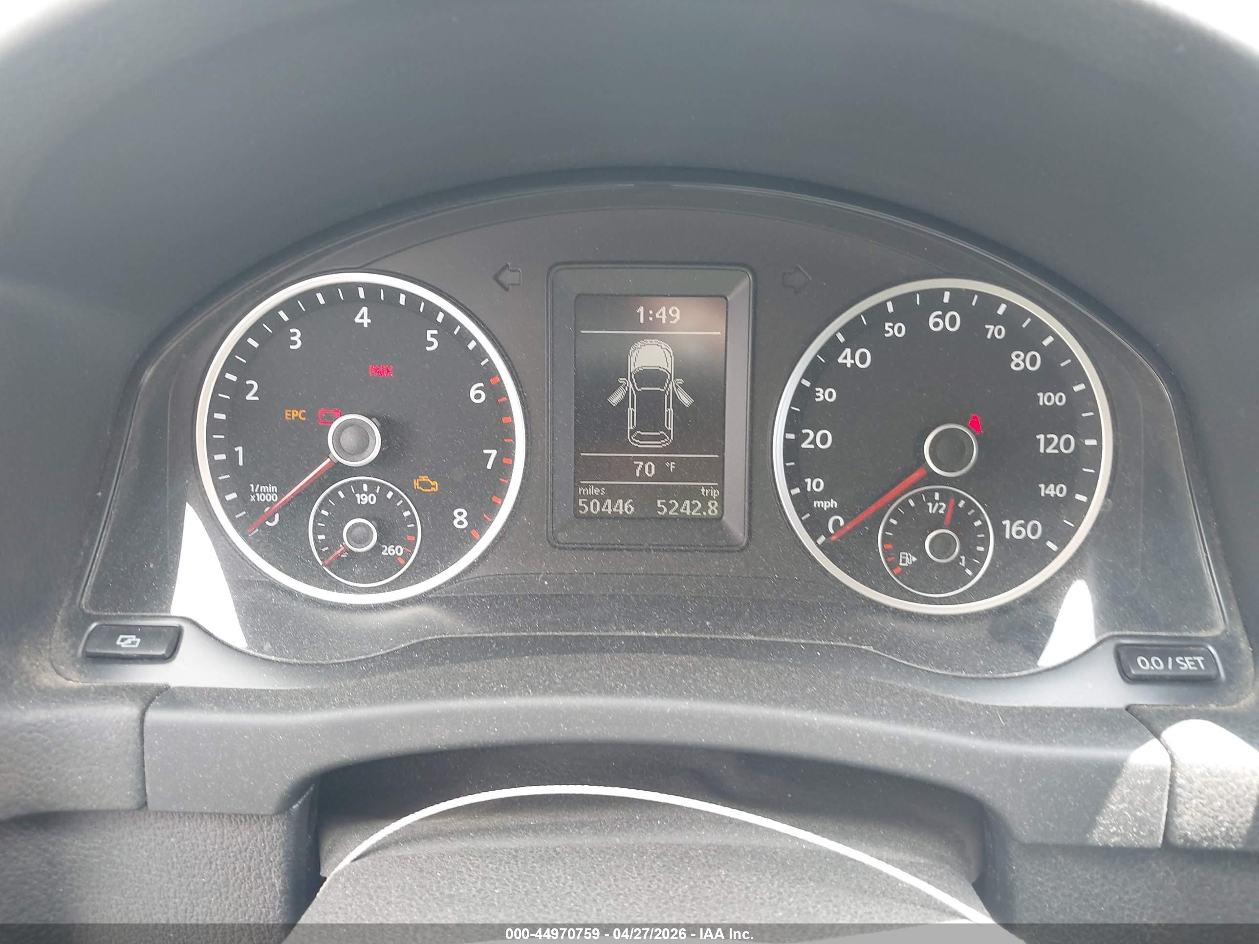 VOLKSWAGEN TIGUAN image 7