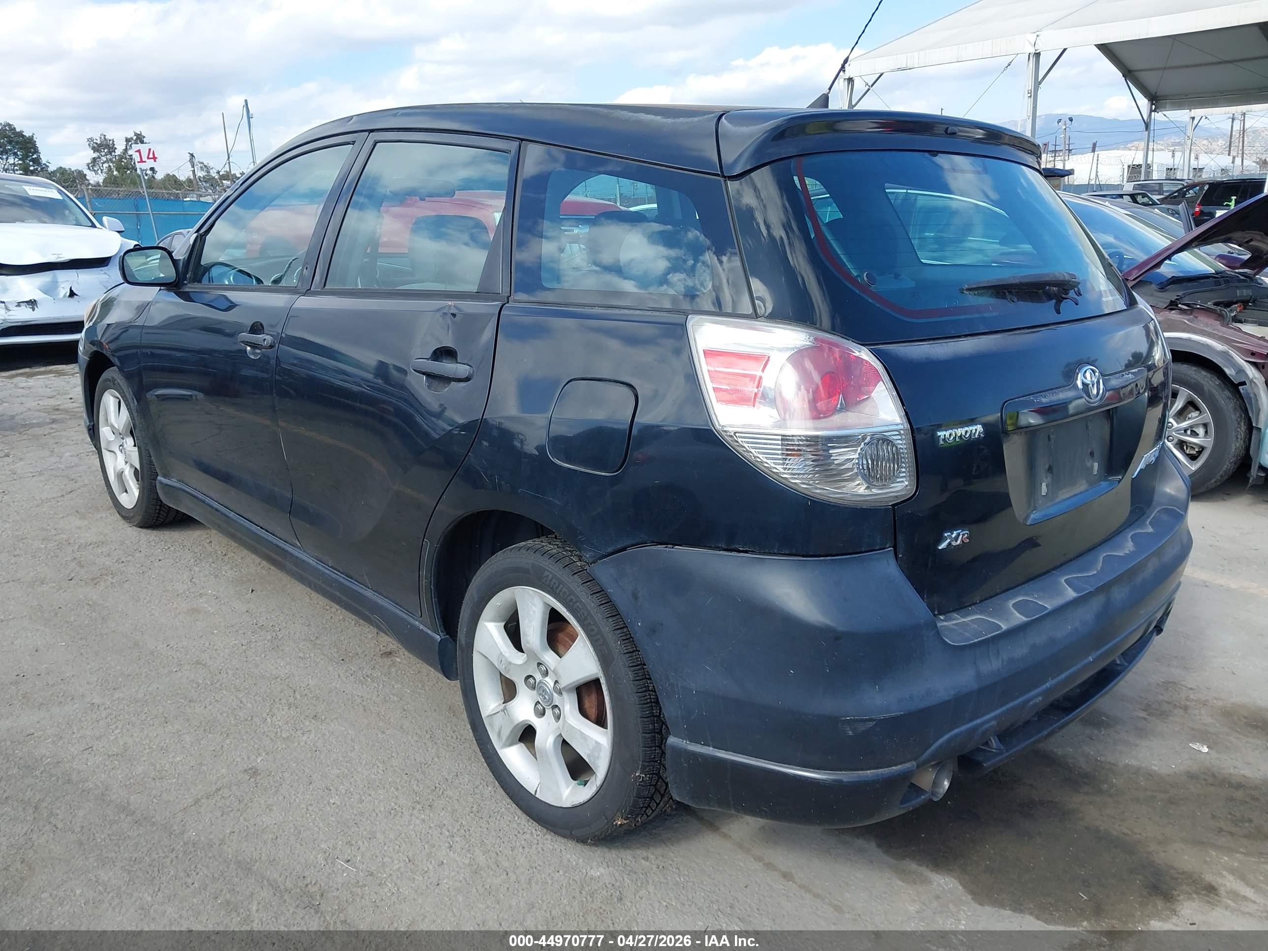 TOYOTA MATRIX image 3