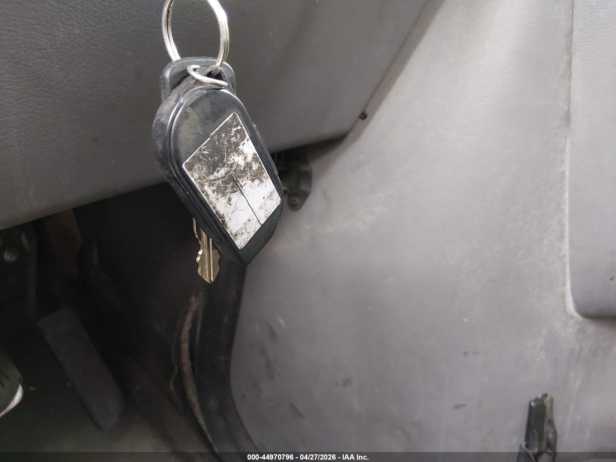 FORD E-250 image 11