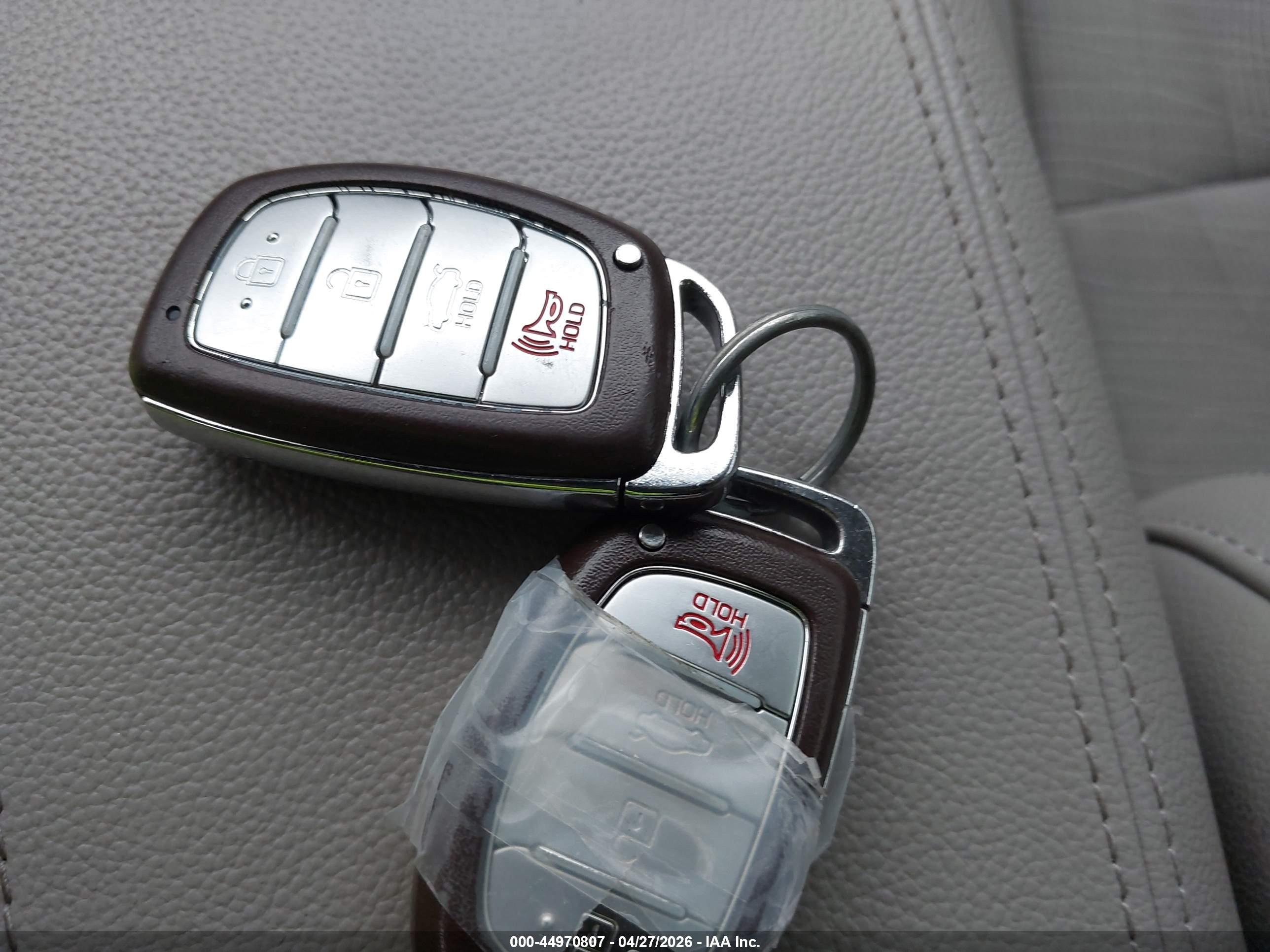 HYUNDAI SONATA image 11