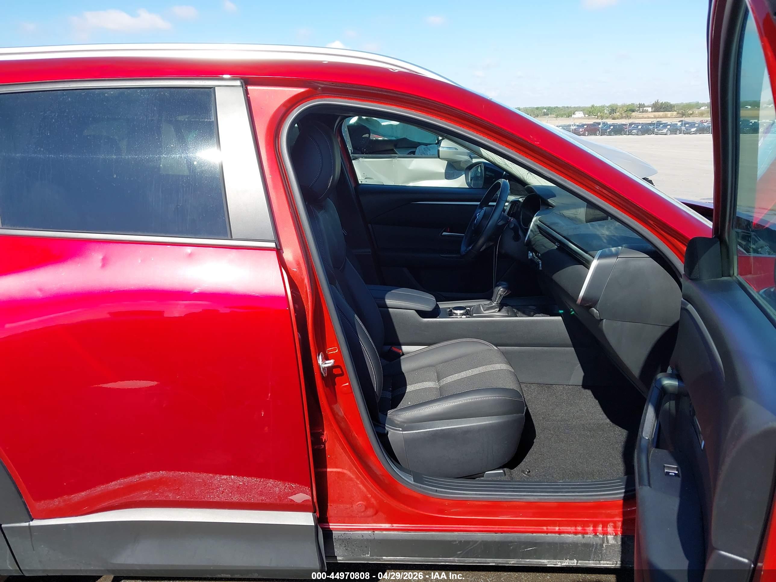 MAZDA CX-50 image 5