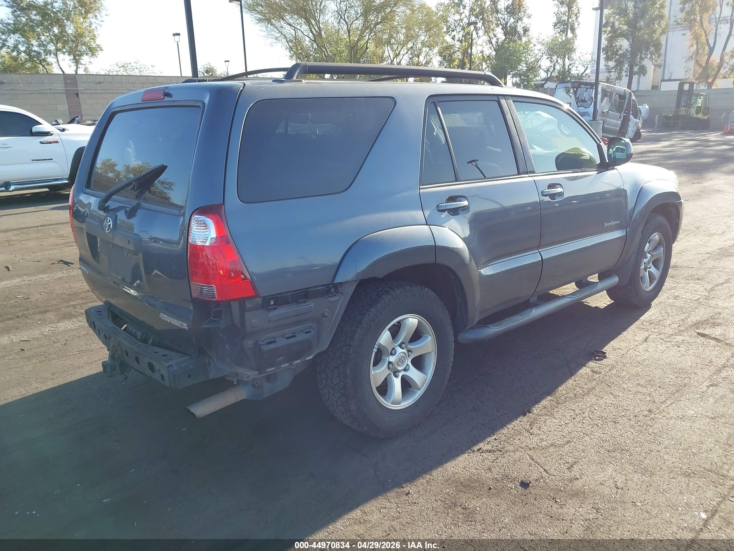 TOYOTA 4RUNNER image 4