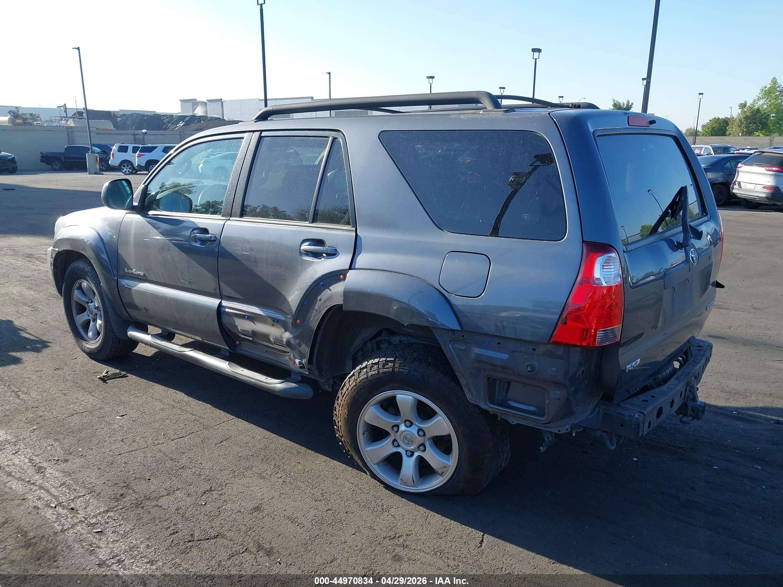 TOYOTA 4RUNNER image 6