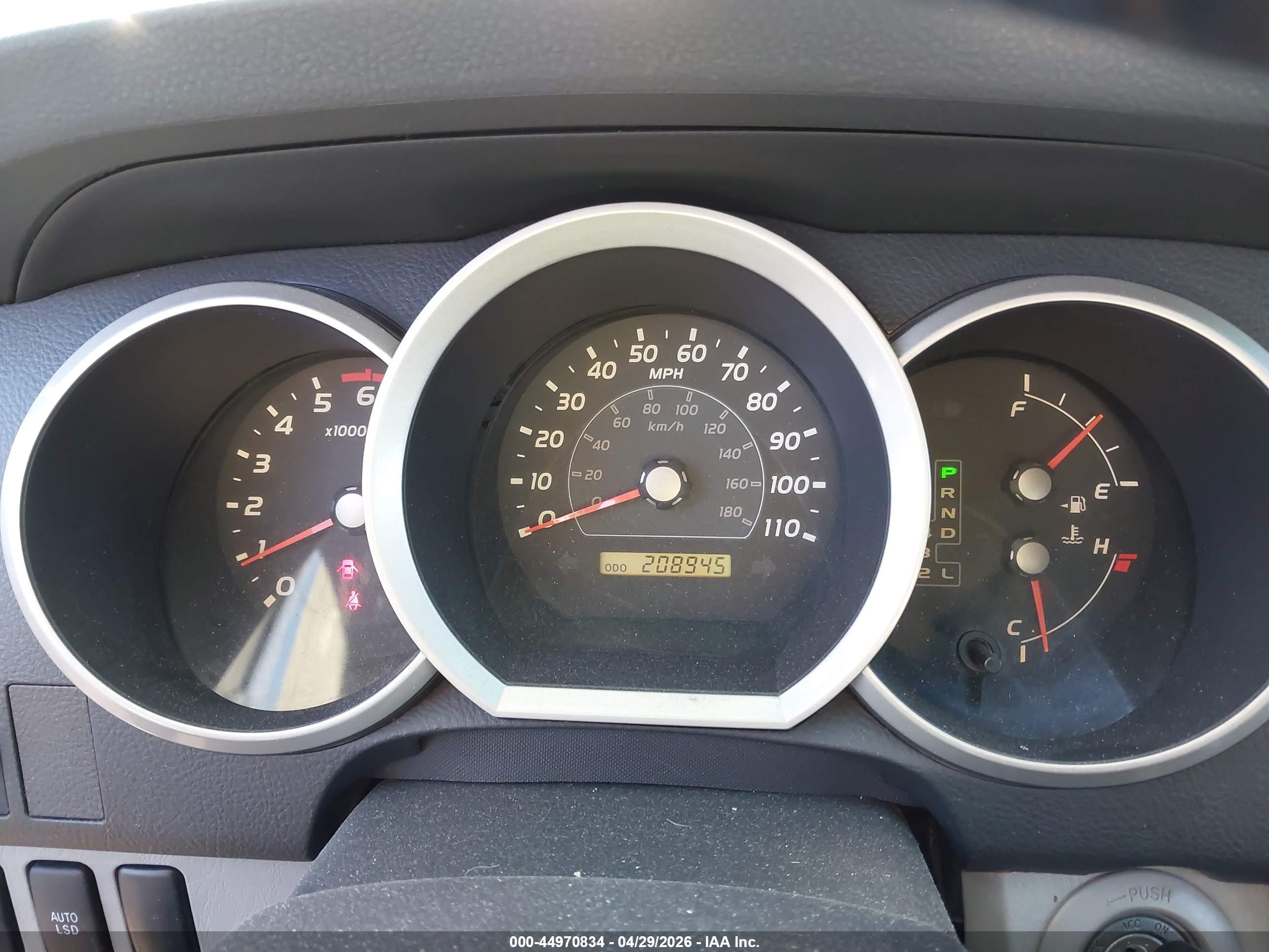 TOYOTA 4RUNNER image 7