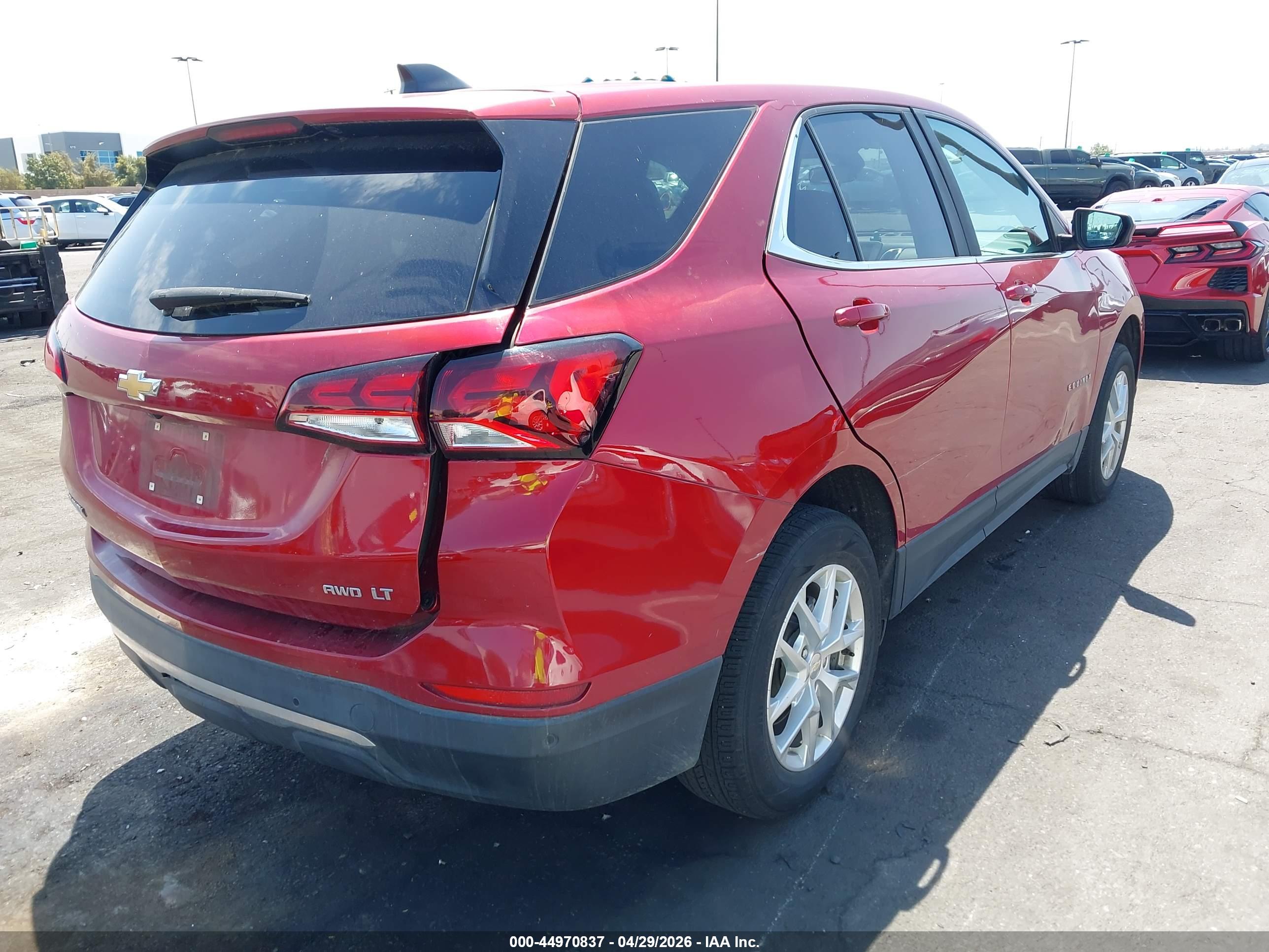 CHEVROLET EQUINOX image 4