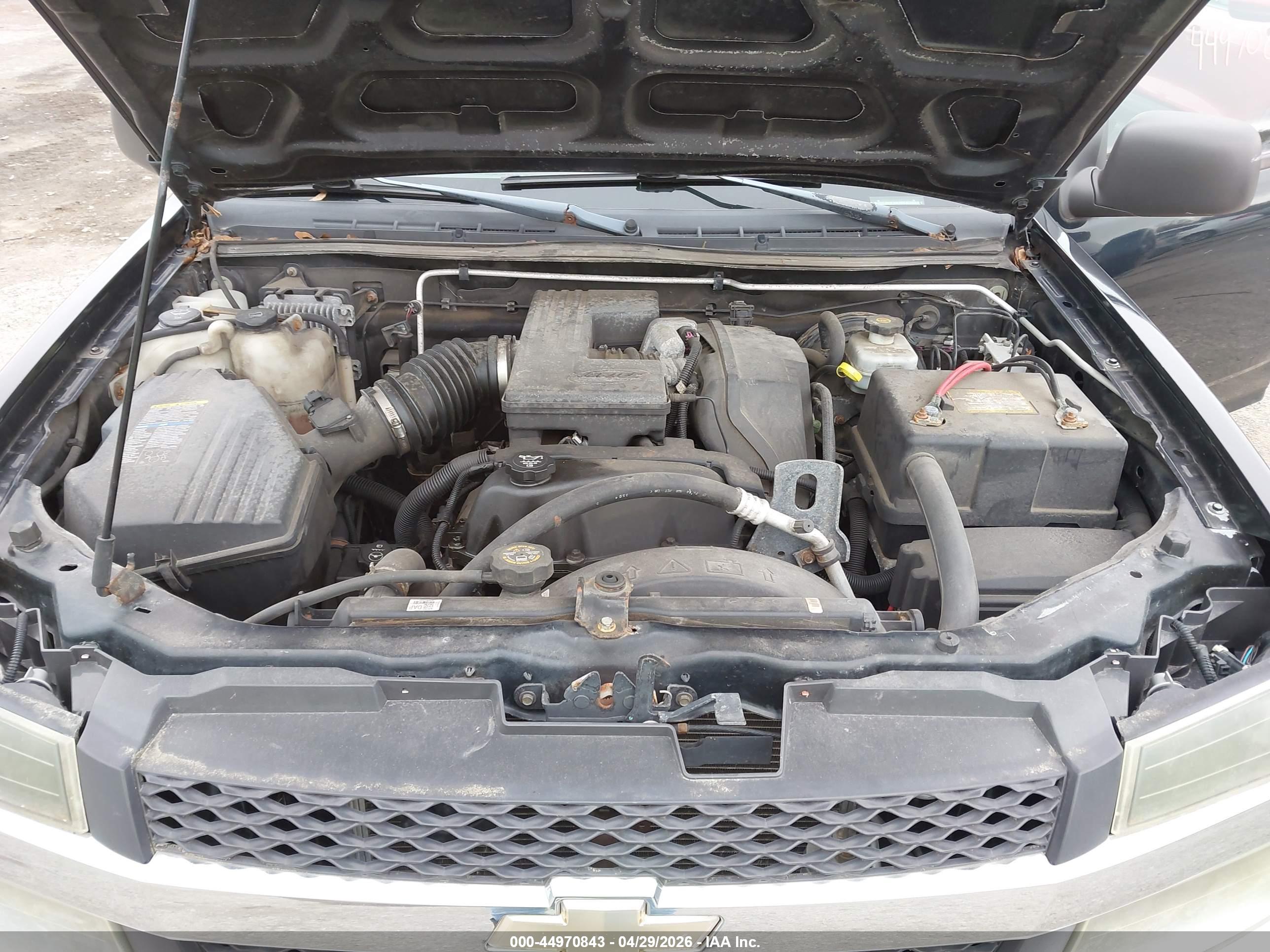 CHEVROLET COLORADO image 10