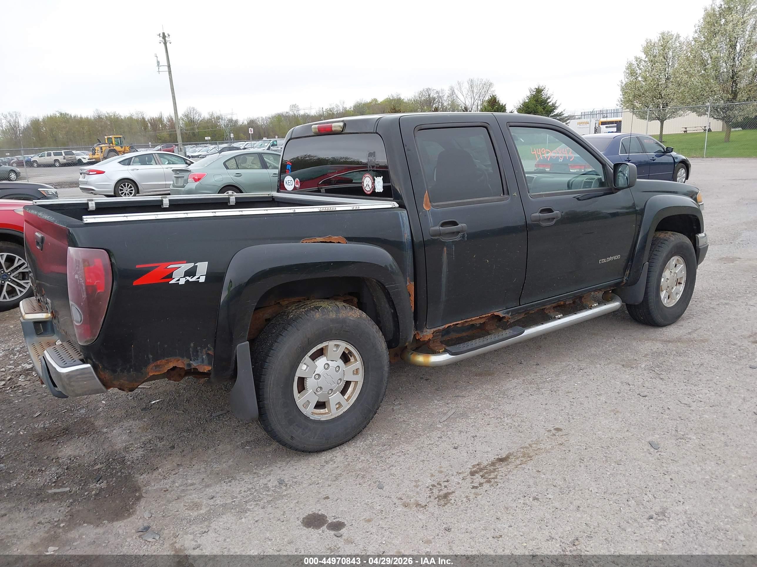 CHEVROLET COLORADO image 4