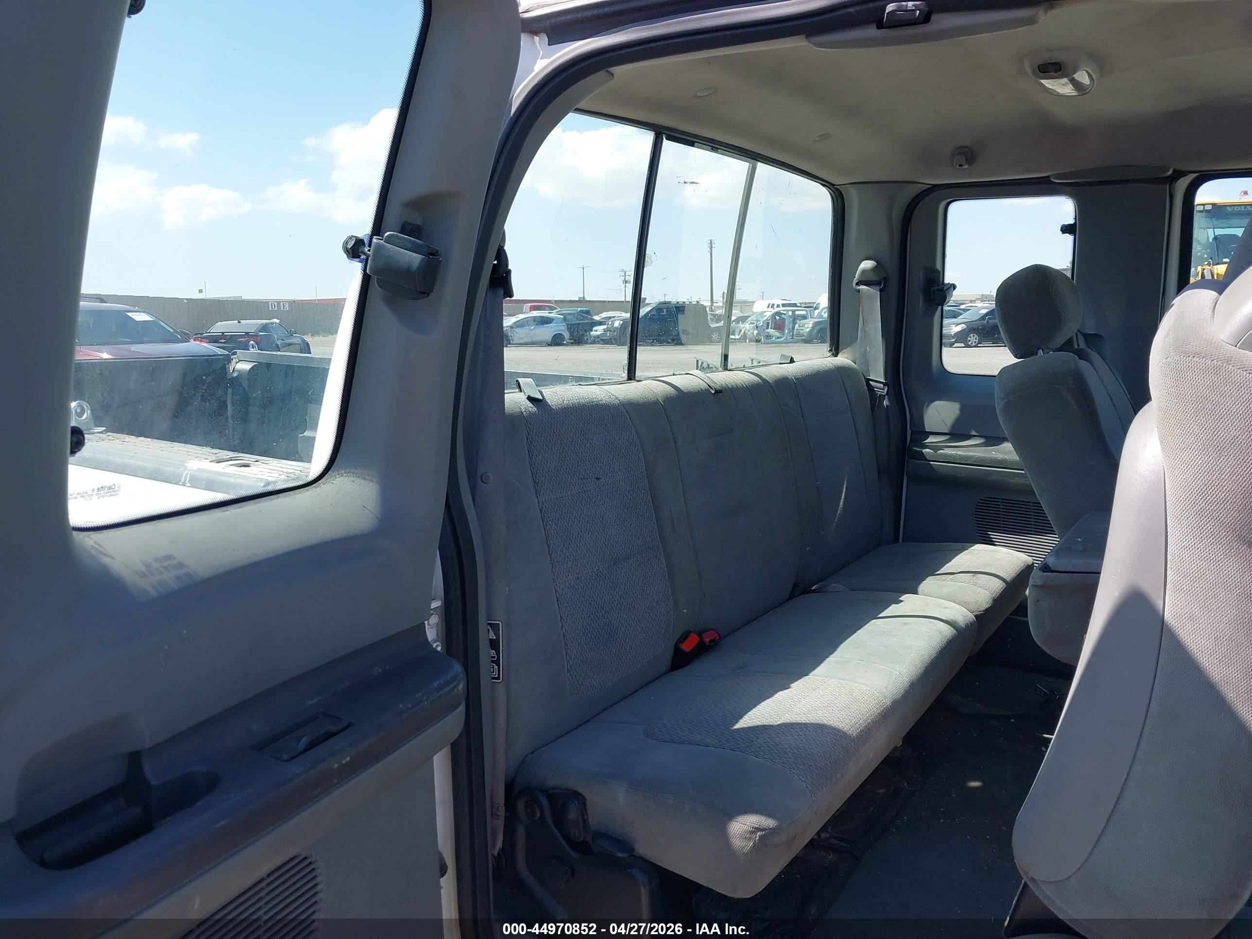 FORD F-250 image 8