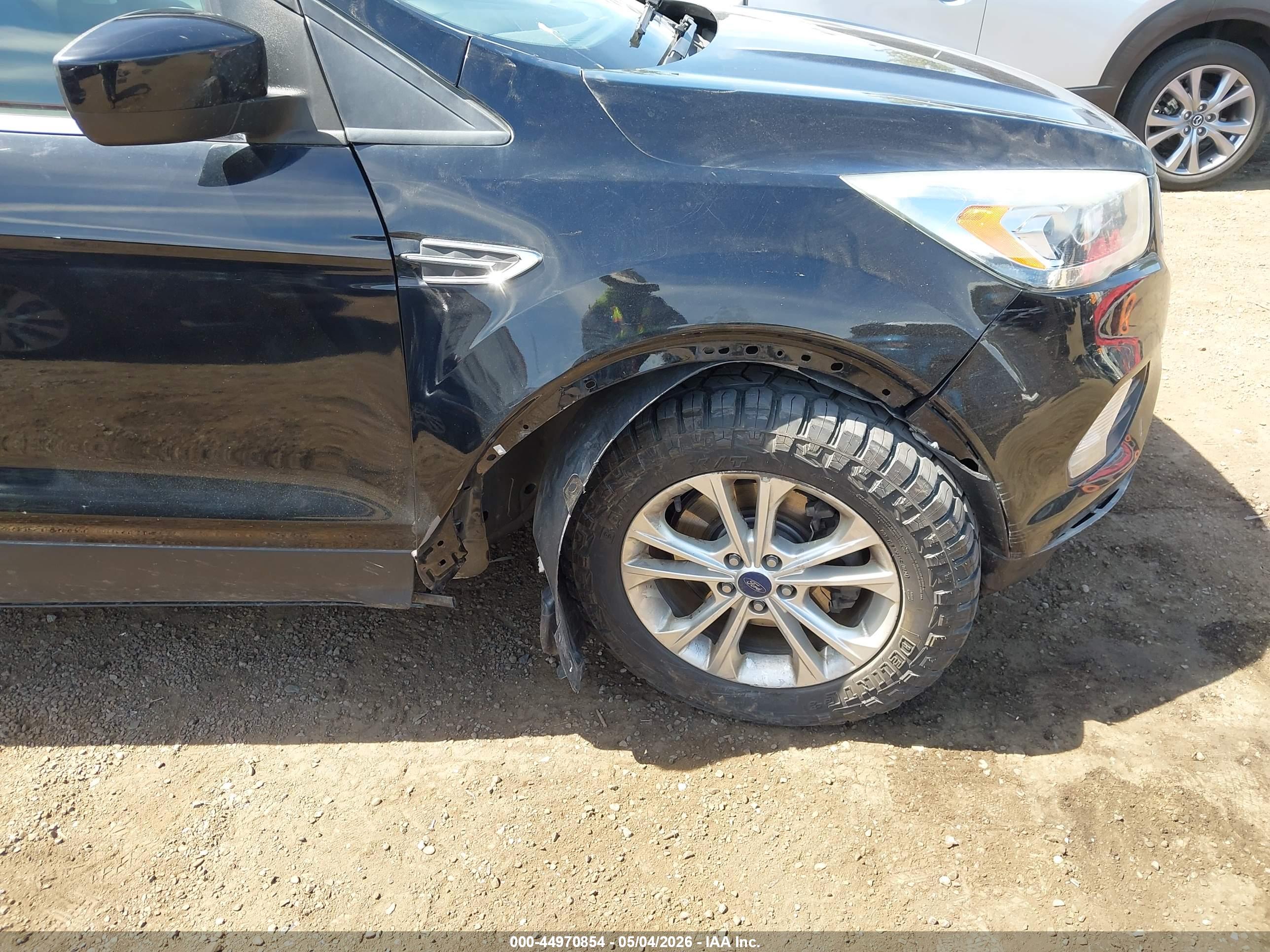 FORD ESCAPE image 6