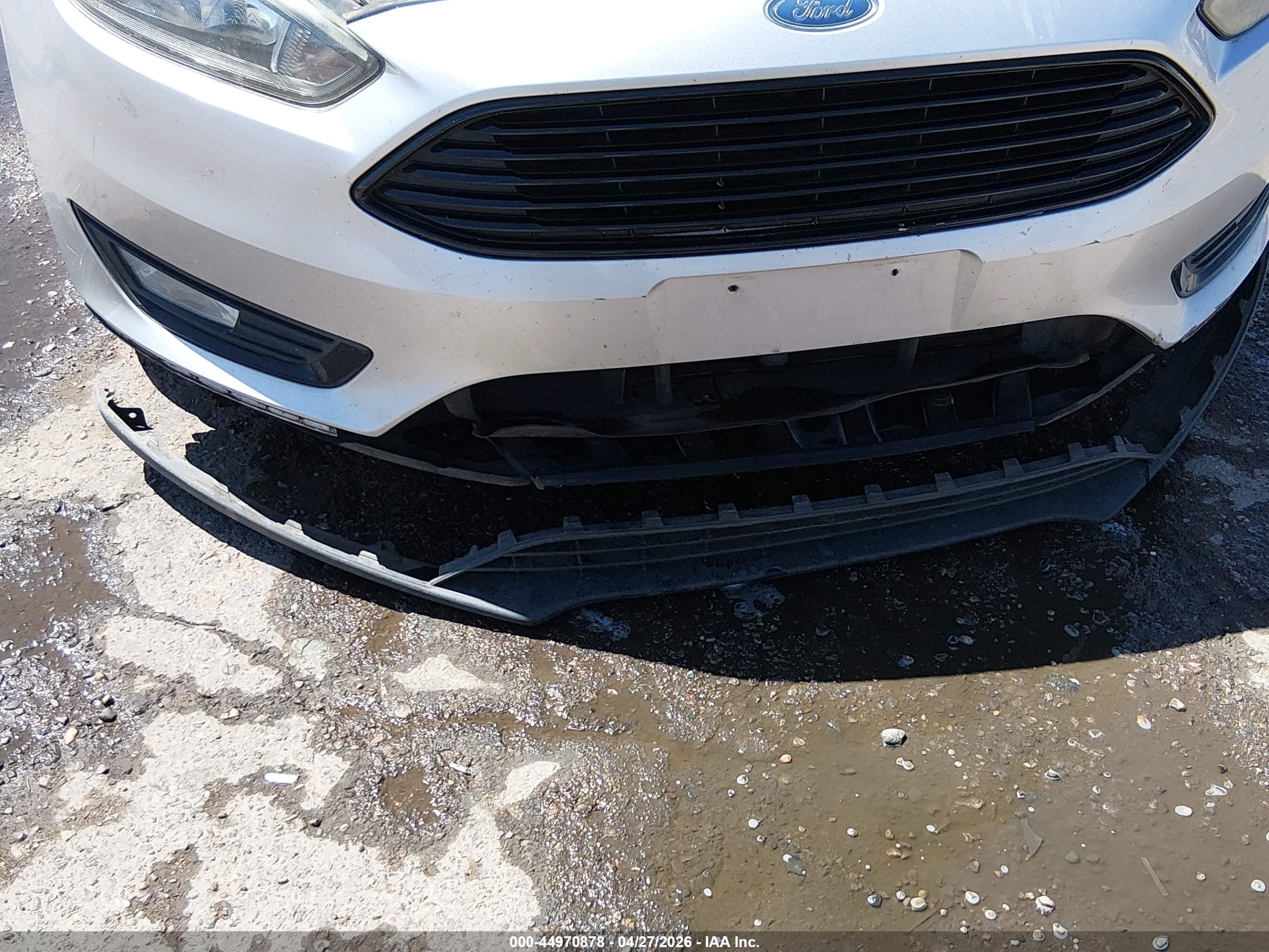 FORD FOCUS image 6