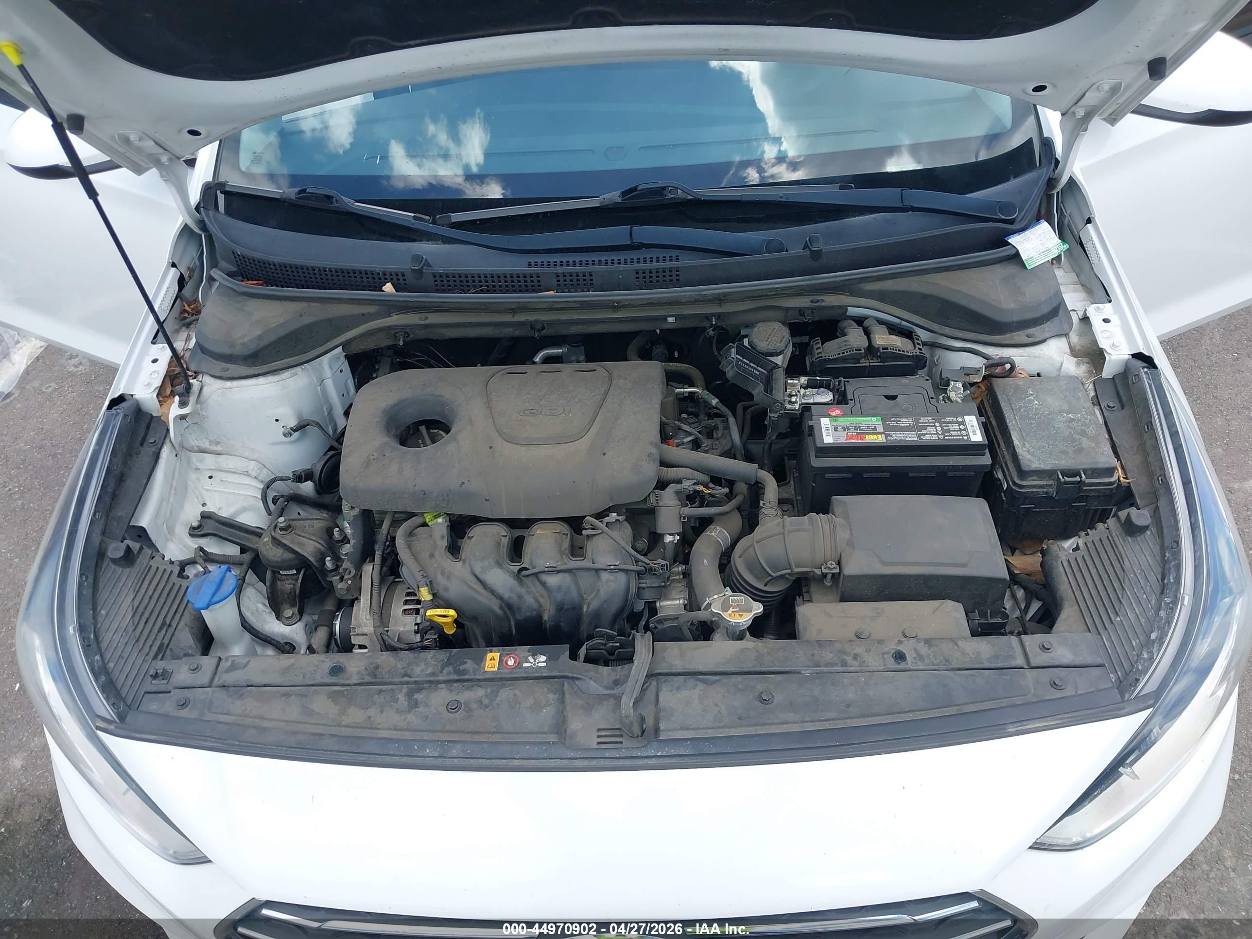 HYUNDAI ACCENT image 10
