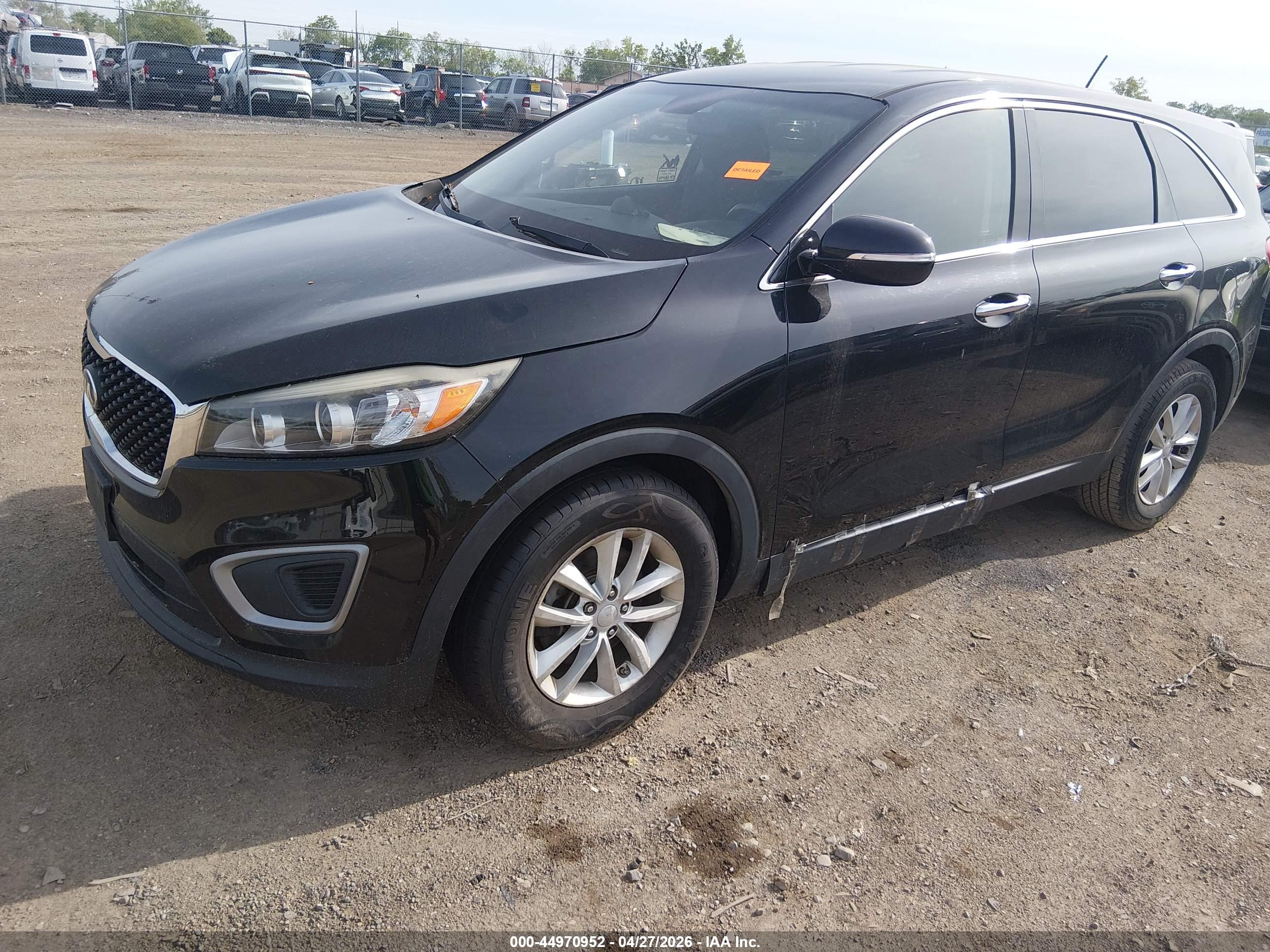 KIA SORENTO image 2