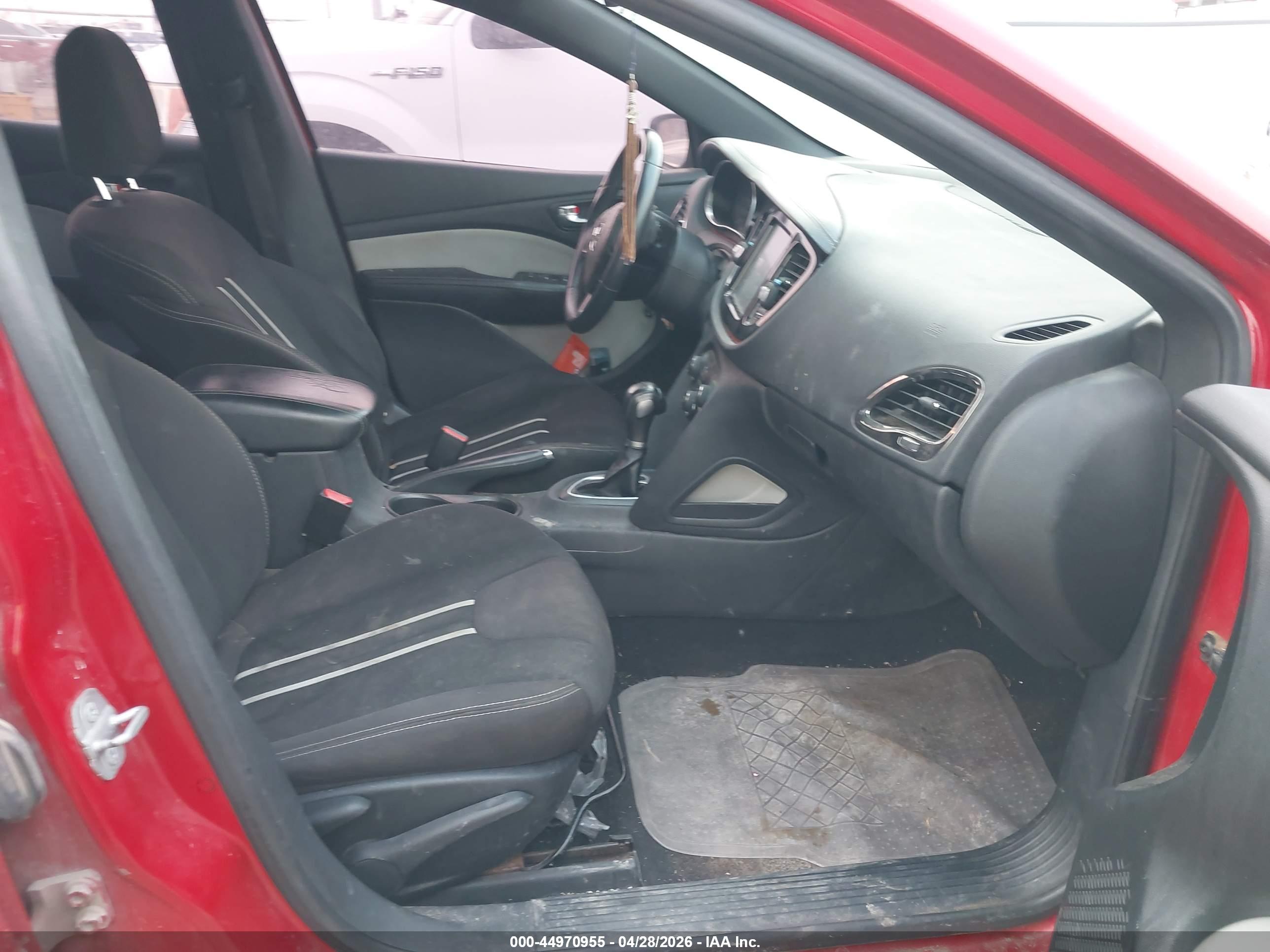 DODGE DART image 5
