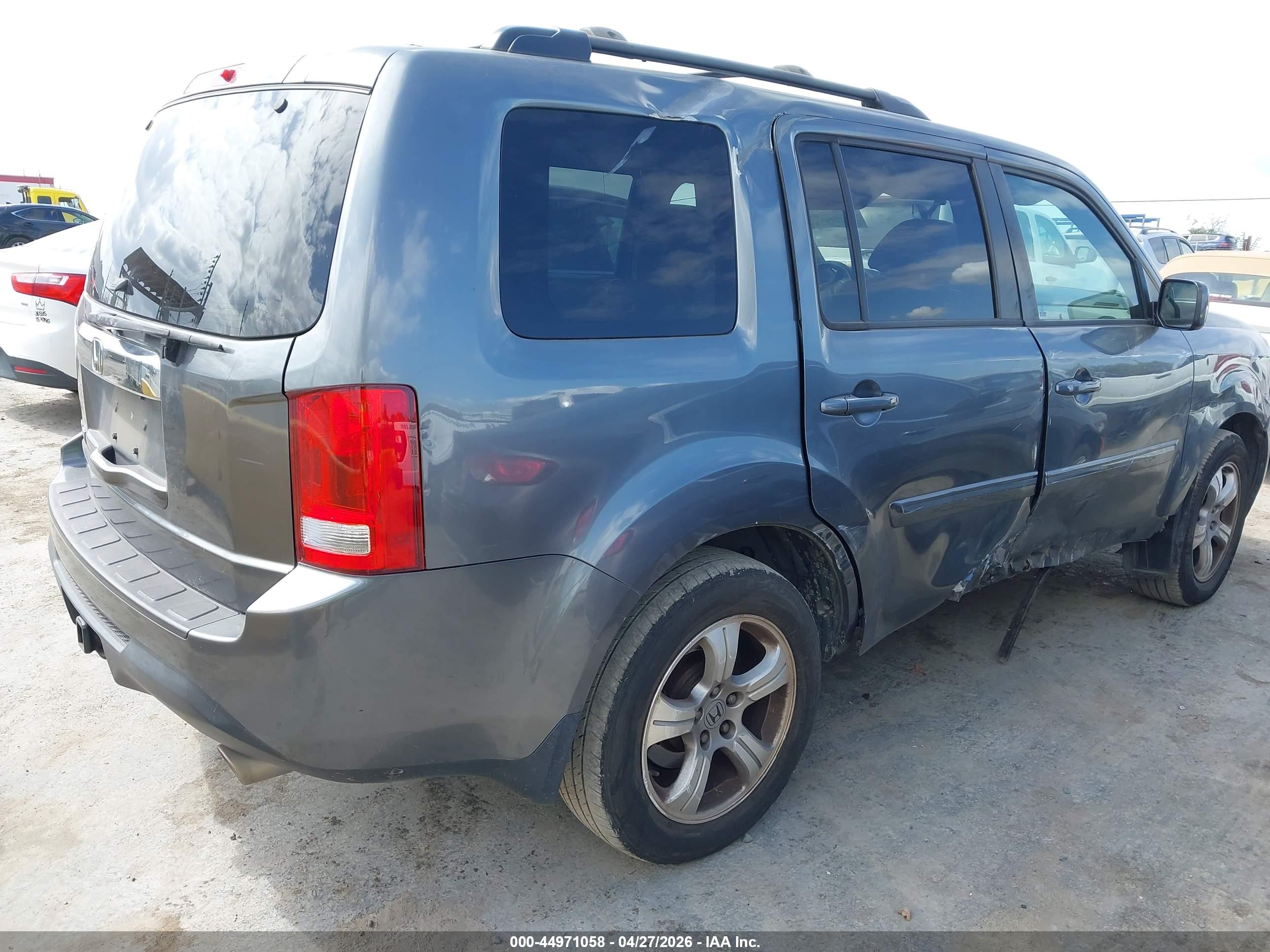 HONDA PILOT image 4