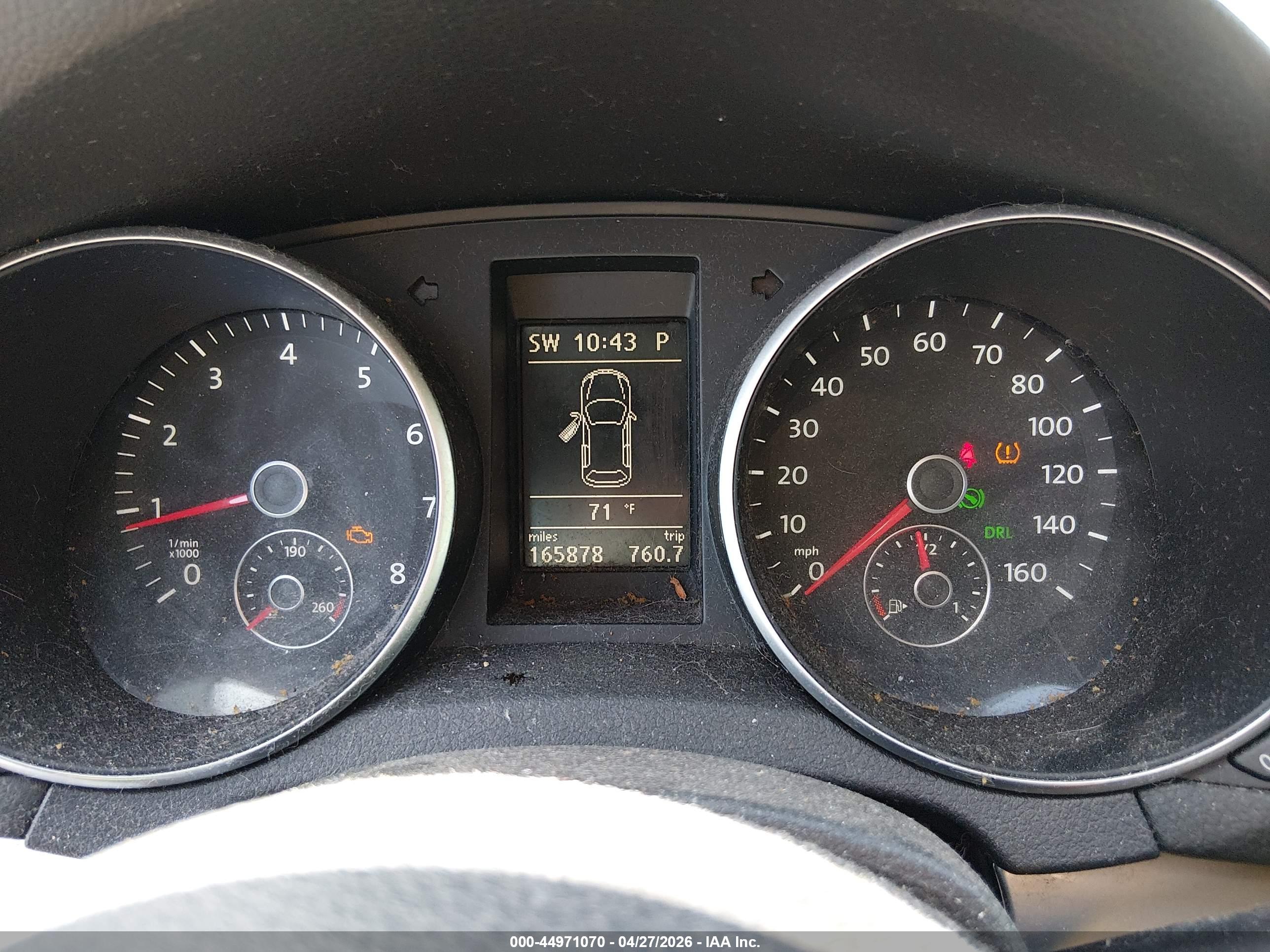 VOLKSWAGEN GOLF image 7