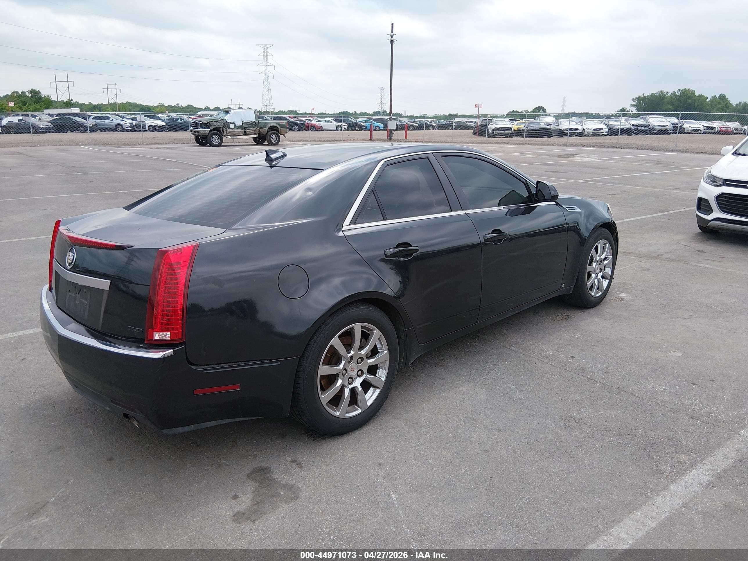 CADILLAC CTS image 4