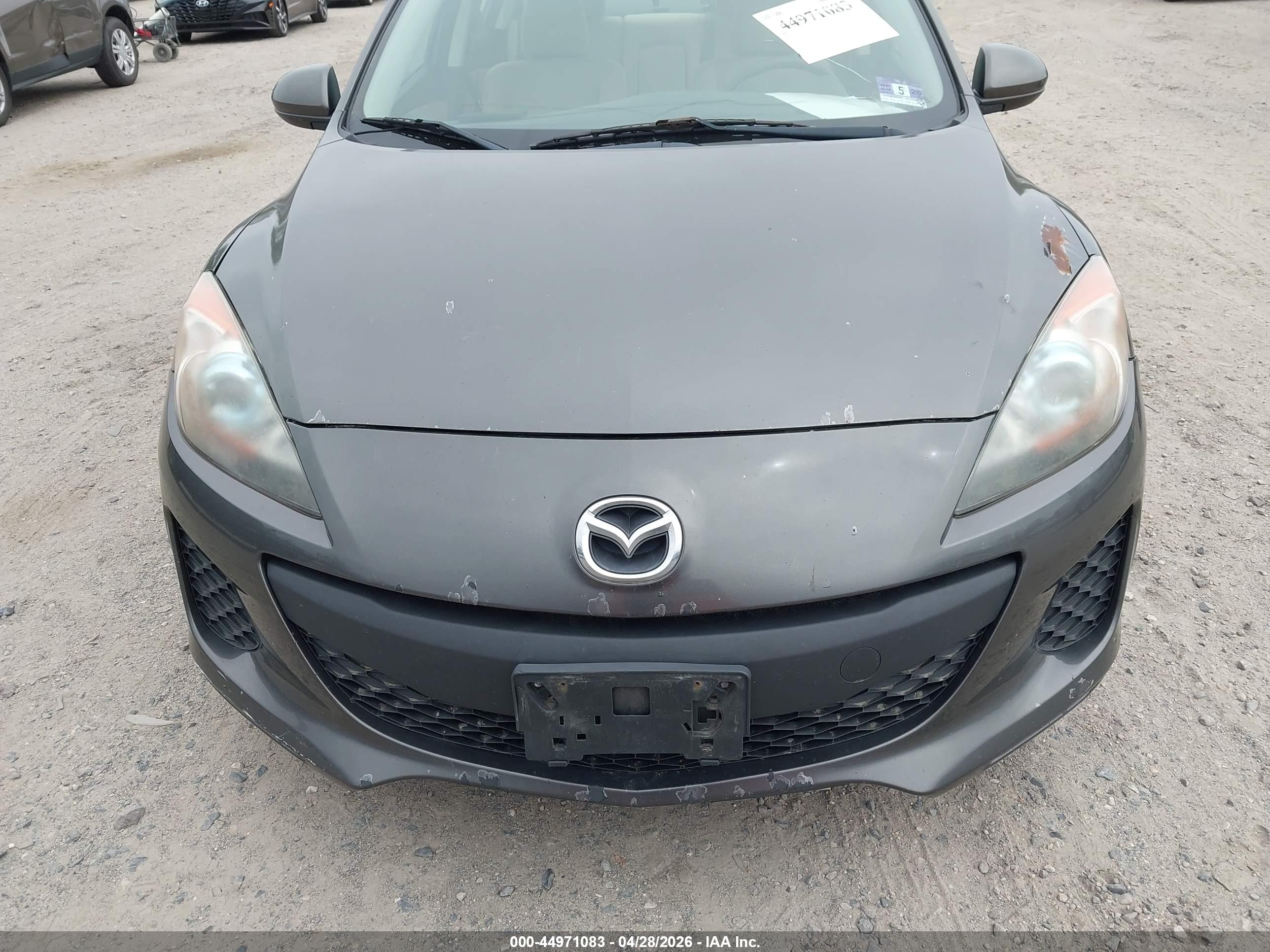 MAZDA MAZDA3 image 6