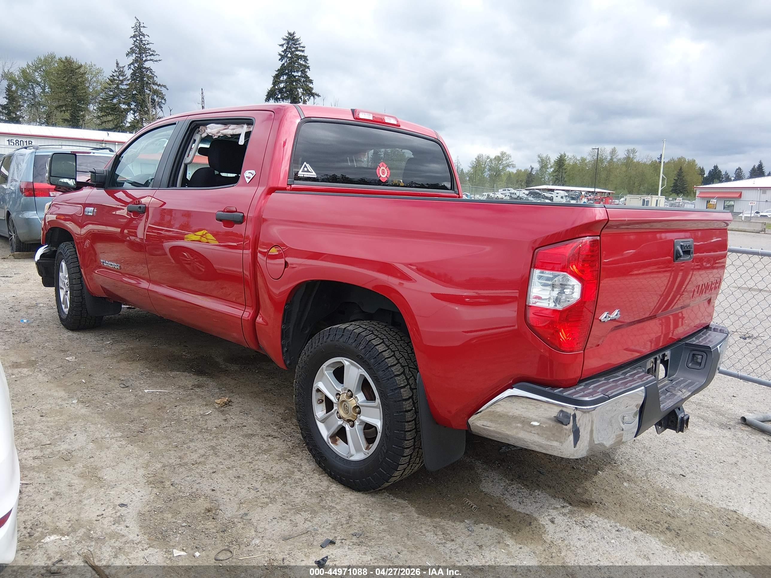 TOYOTA TUNDRA image 3