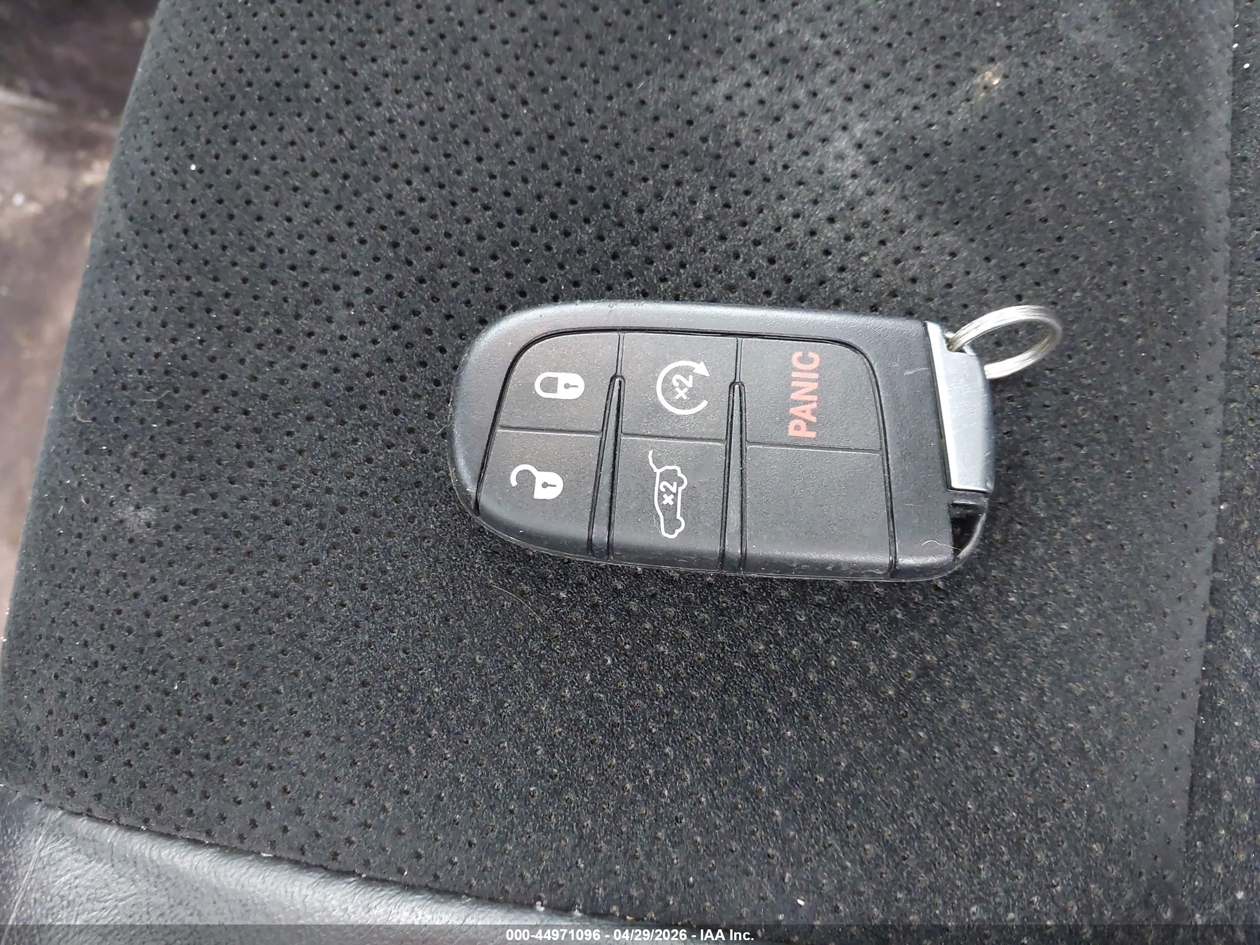 JEEP GRAND image 11