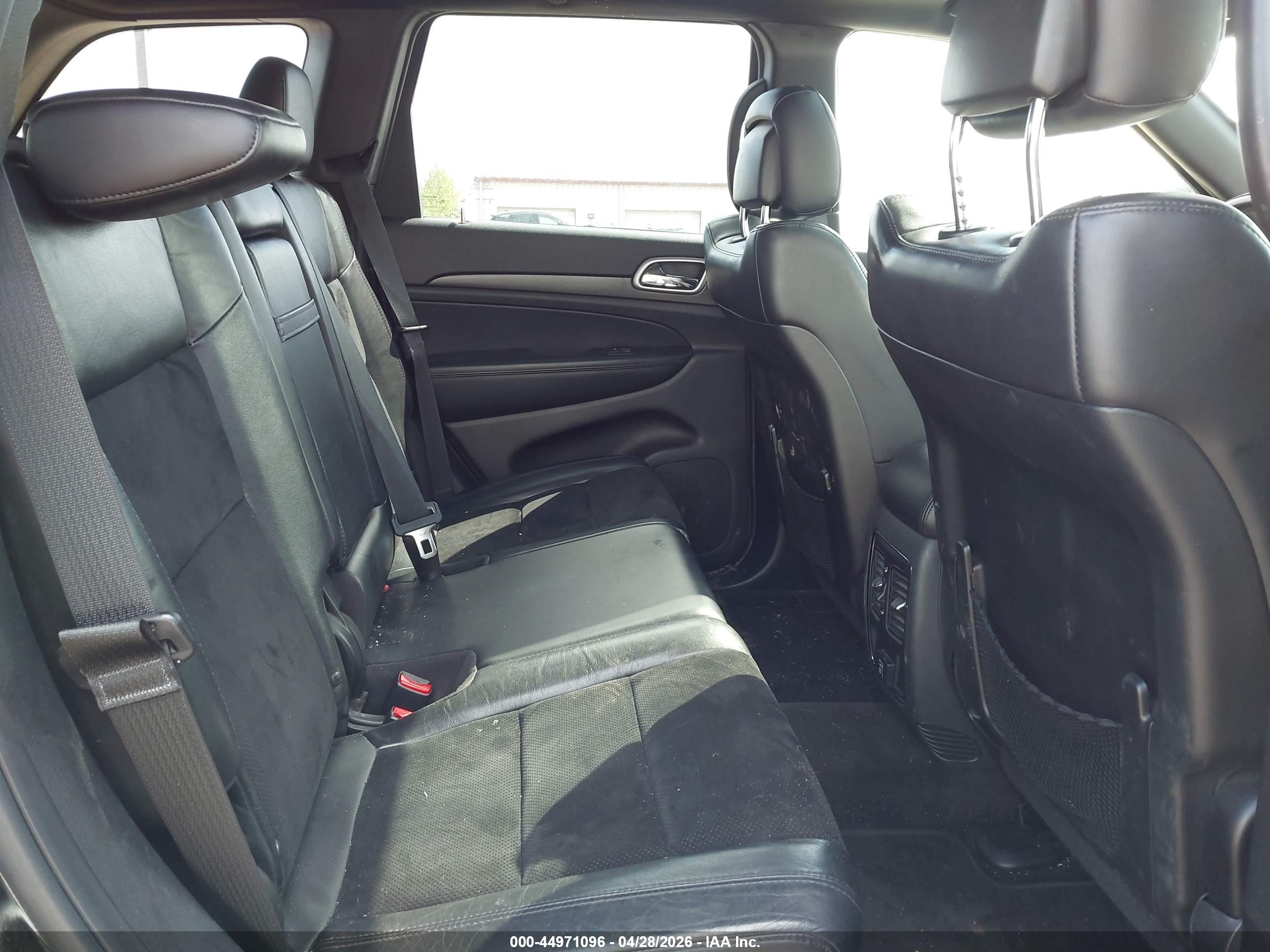JEEP GRAND image 8