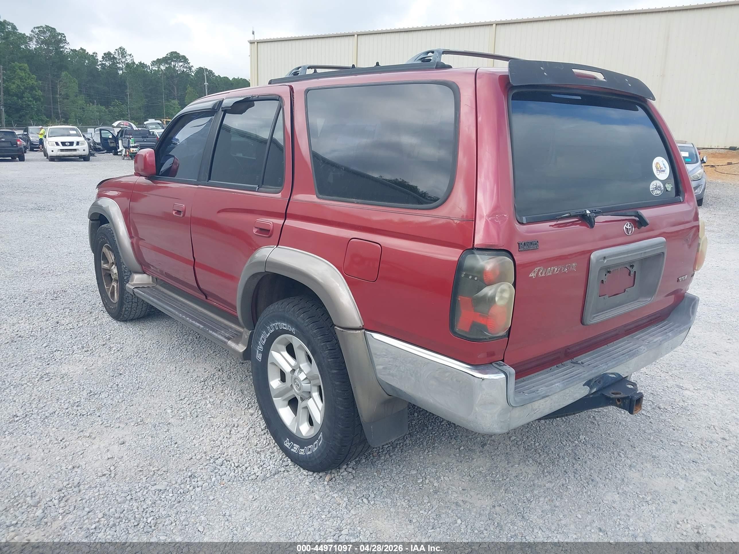 TOYOTA 4RUNNER image 3