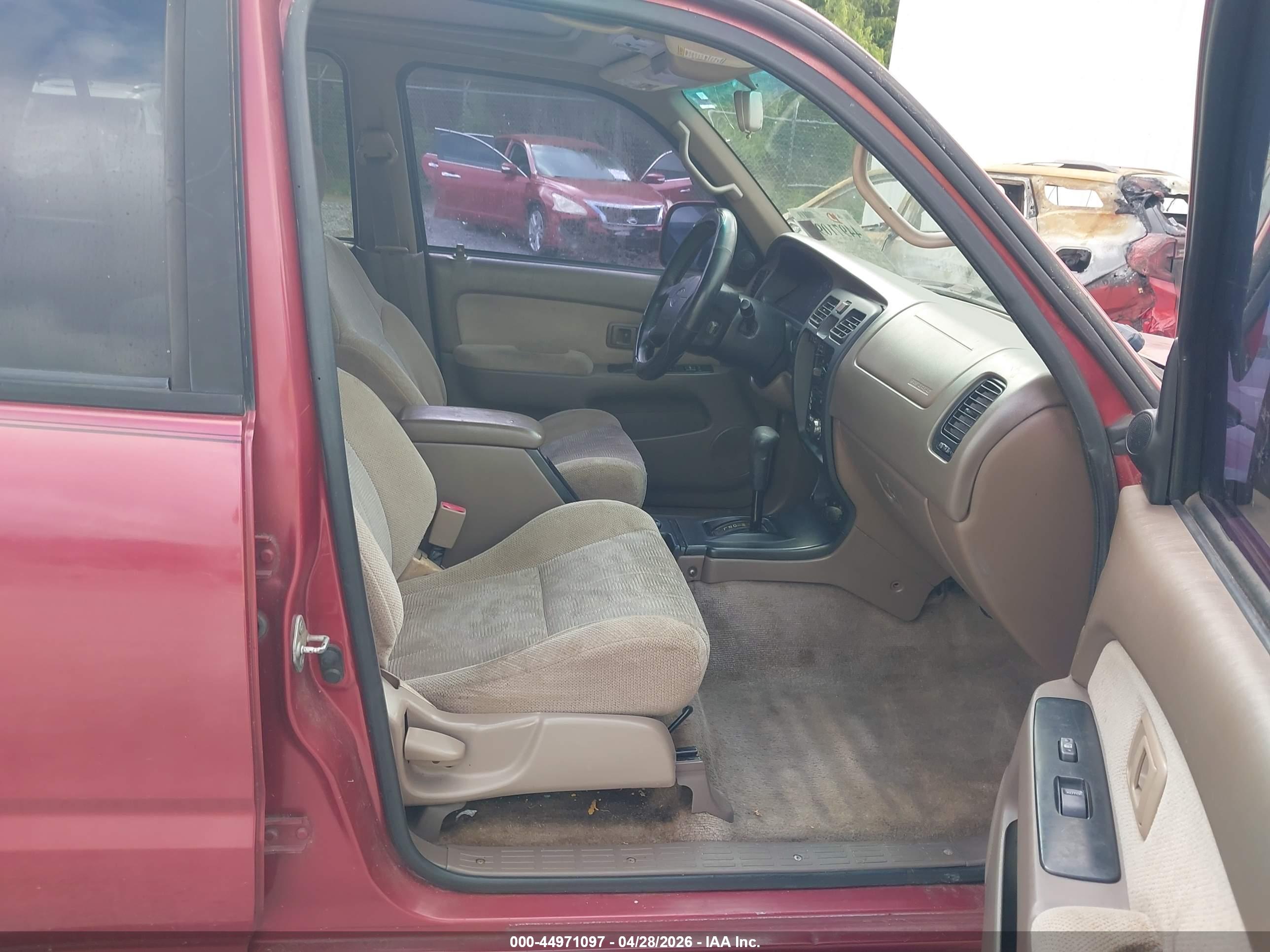 TOYOTA 4RUNNER image 5