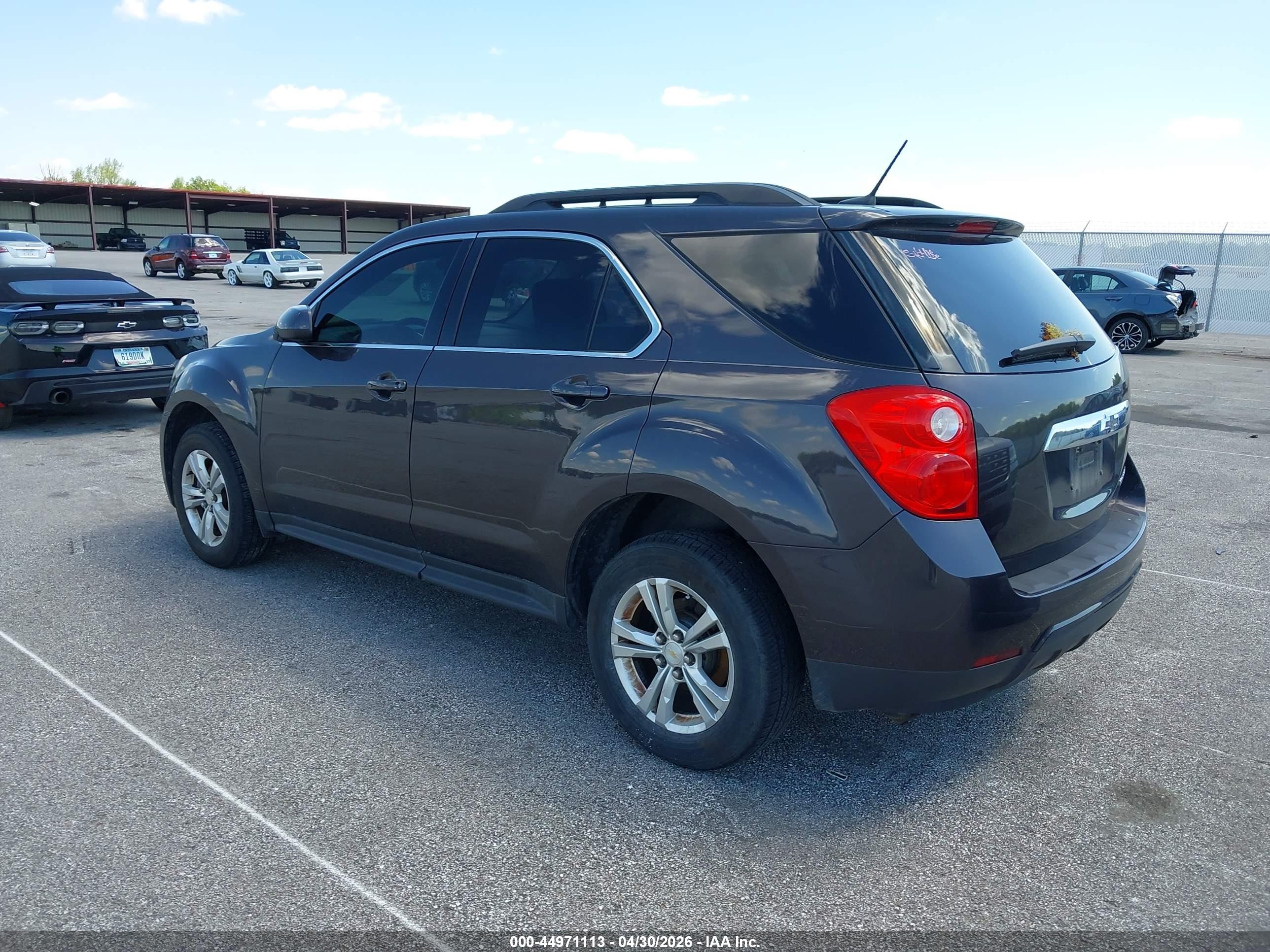 CHEVROLET EQUINOX image 3