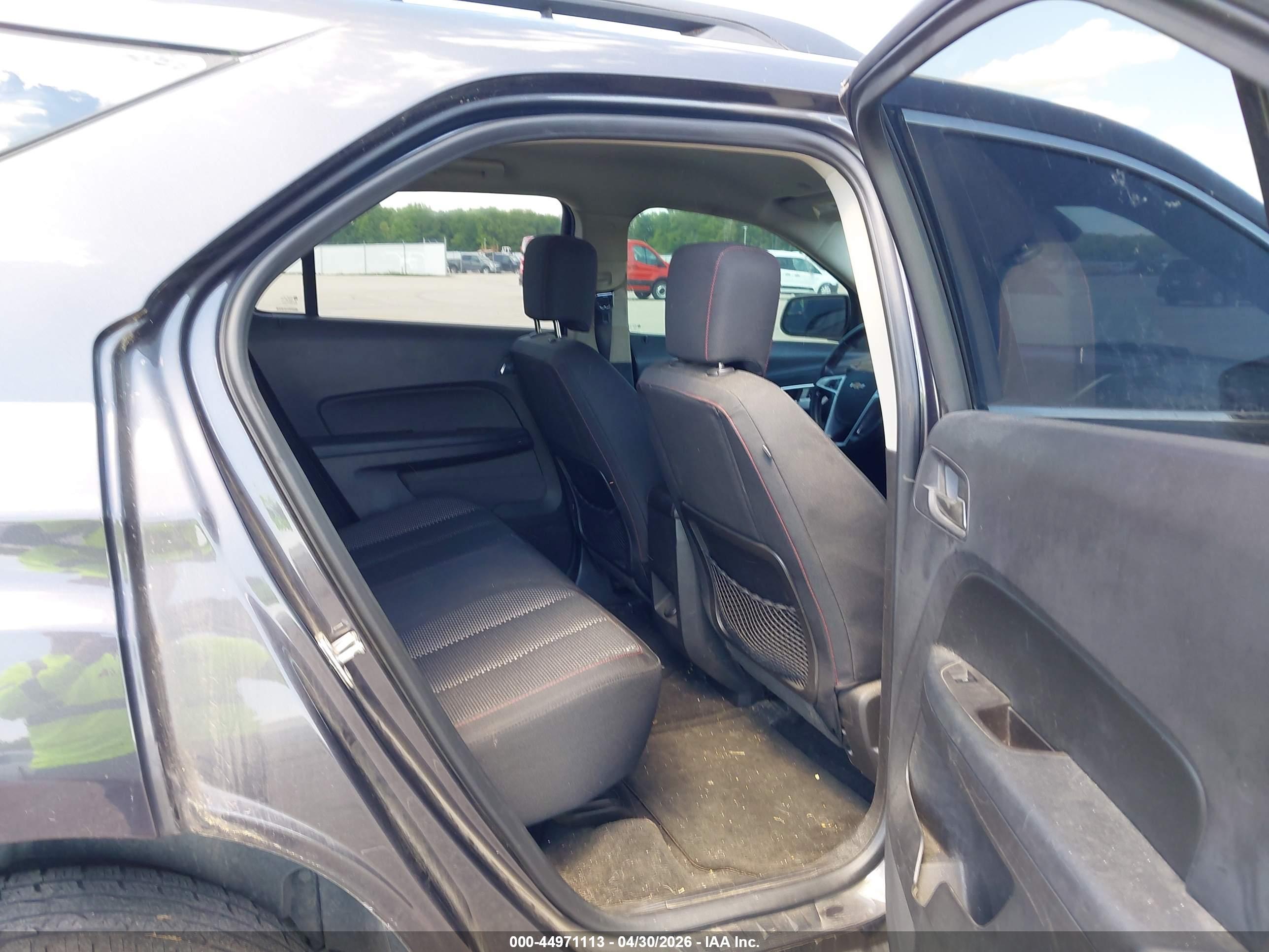 CHEVROLET EQUINOX image 8