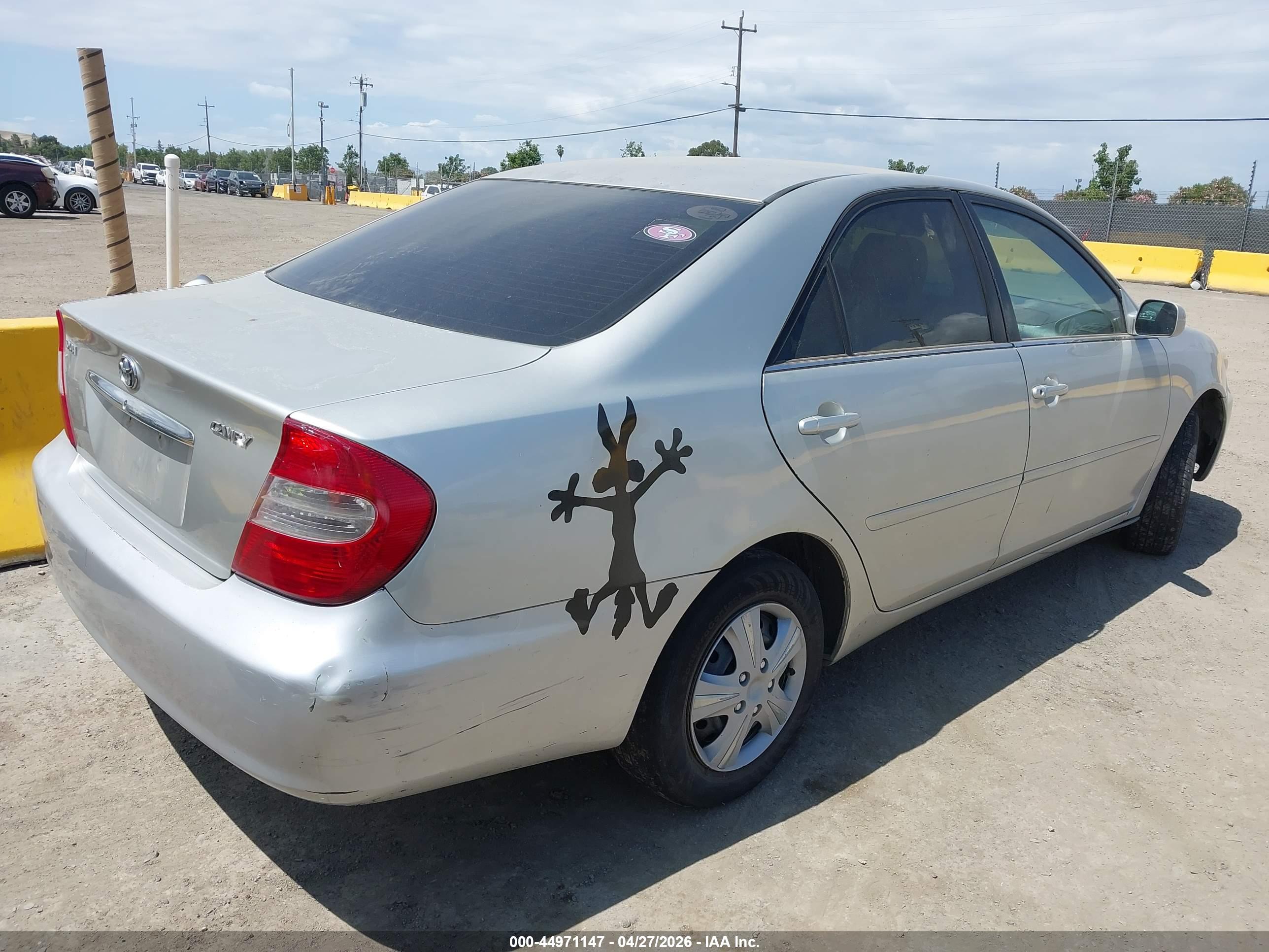 TOYOTA CAMRY image 4