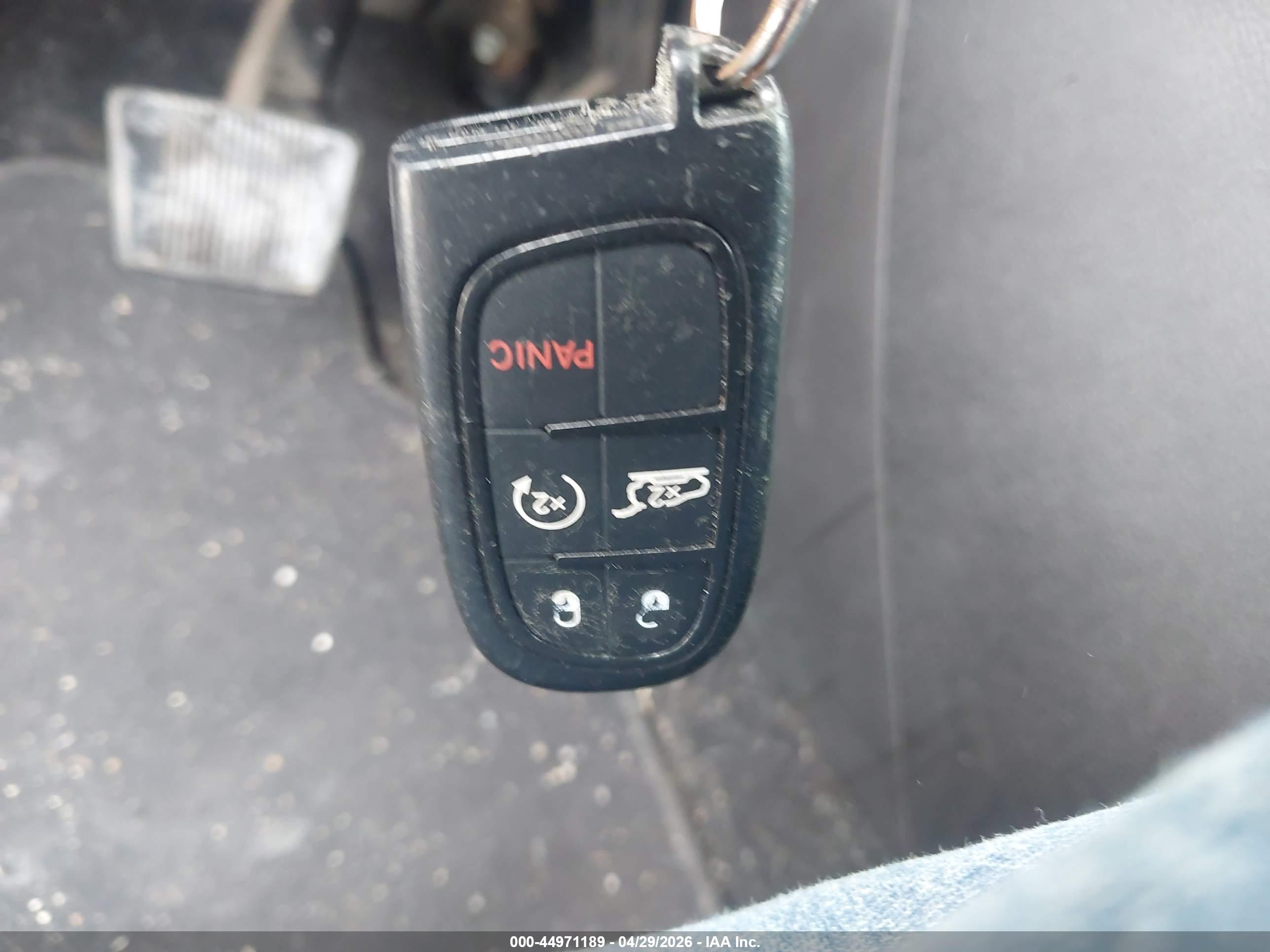 JEEP CHEROKEE image 11