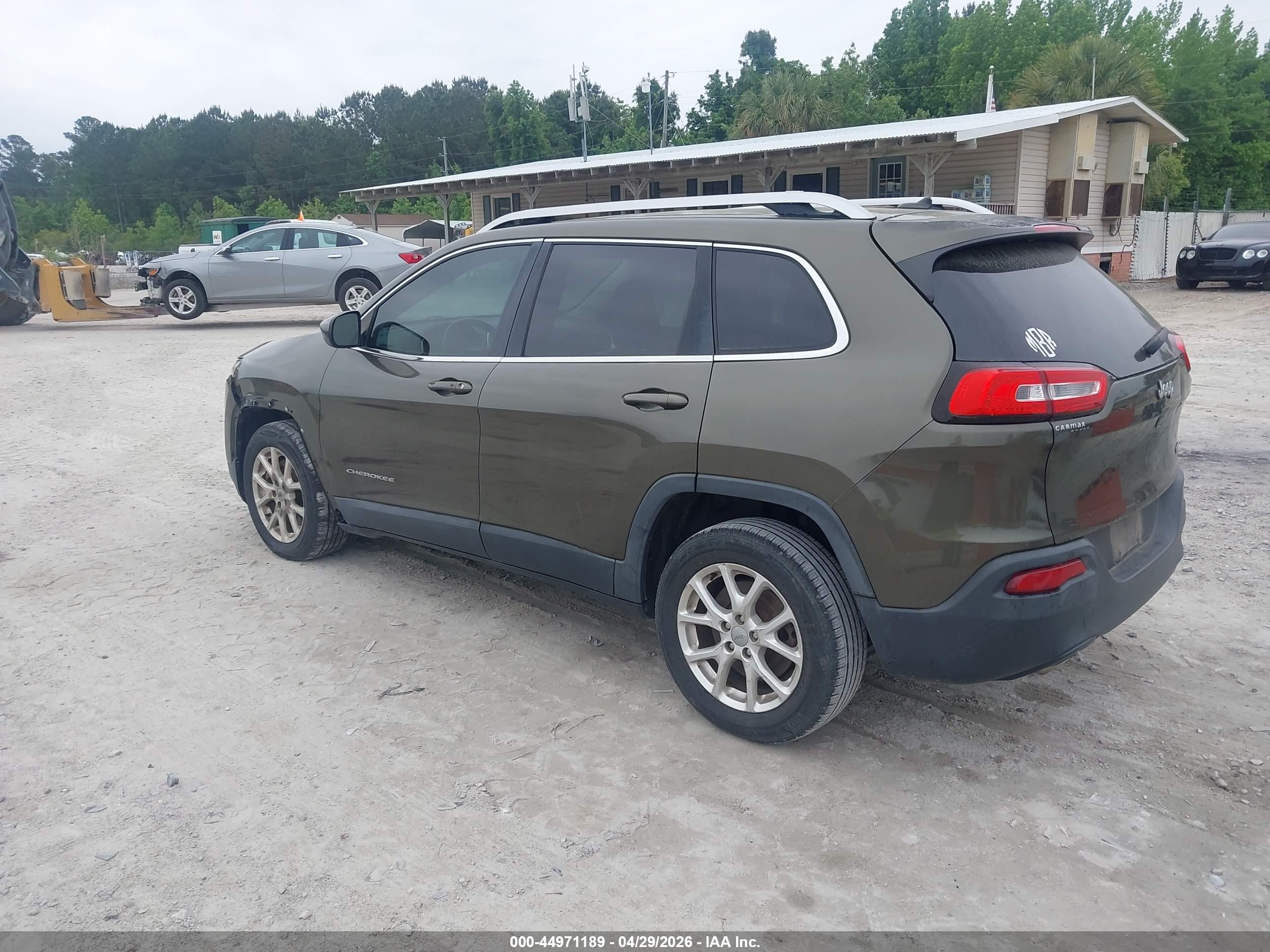 JEEP CHEROKEE image 3