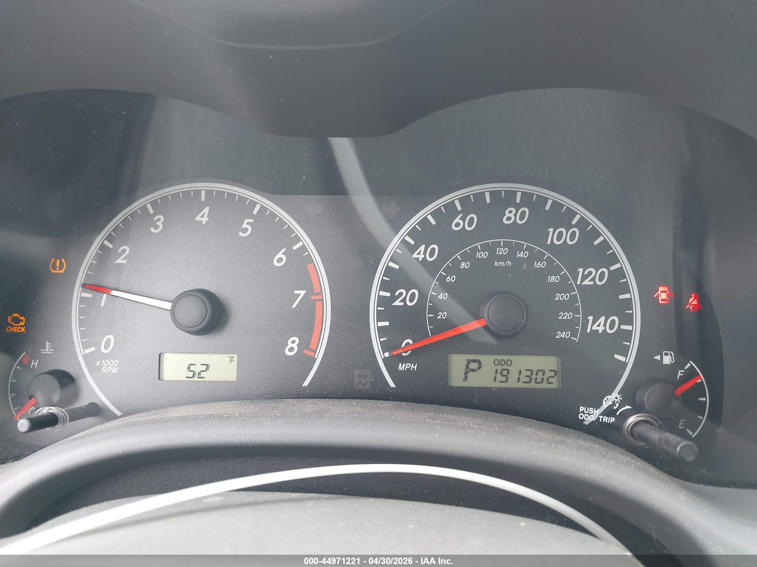 TOYOTA COROLLA image 7