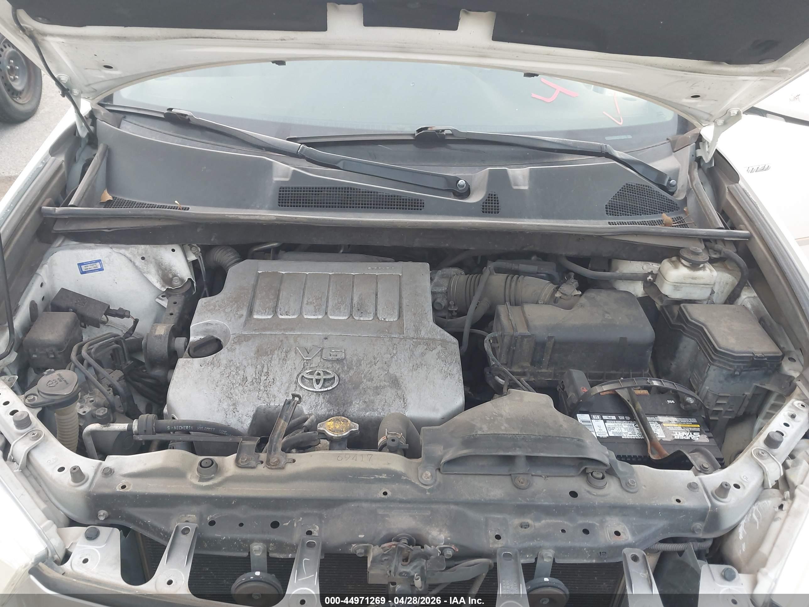 TOYOTA HIGHLANDER image 10
